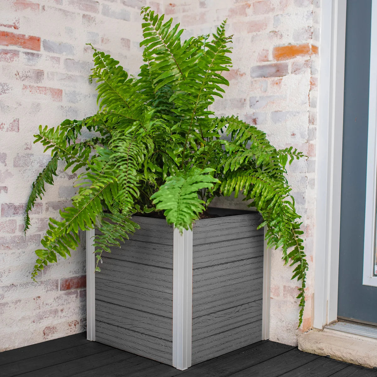 LIKE NEW - Costco - Vita Urbana 22" Cube Planter, 2-pack - Retail $199