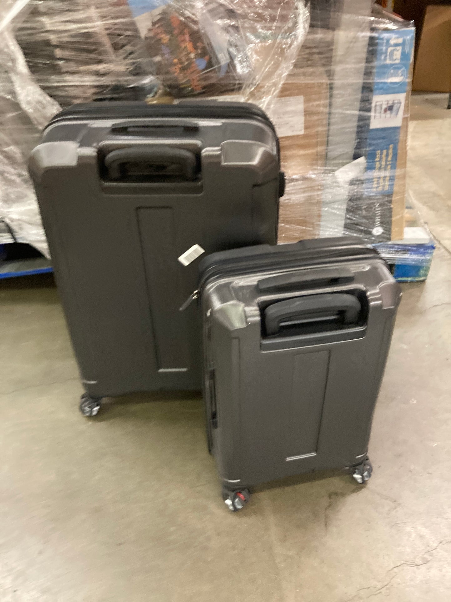 Costco - Samsonite Carbon Elite 2-piece Hardside Spinner Set - Retai $179 Default Title