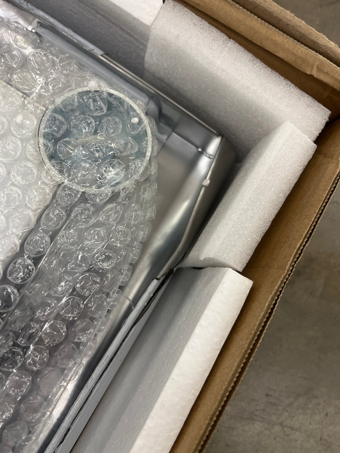 NEW w/dmg - ROCKPOINT Stainless Steel Table for Prep & Work 48x30 Inches, NSF - Retail $136