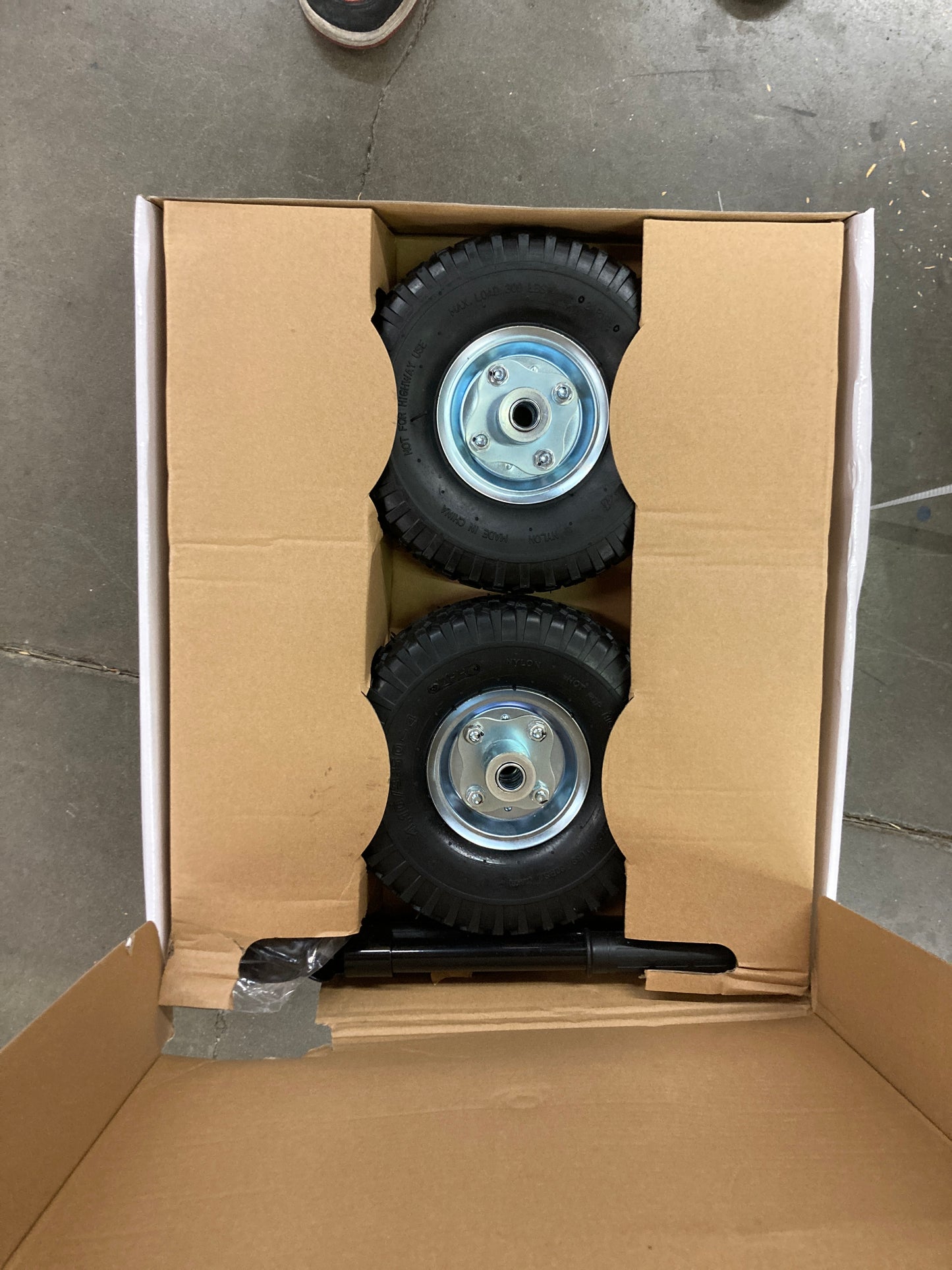 DuroMax XP12000EH Generator-12000 Watt Gas or Propane Powered Home Back Up & RV Ready, 50 State Approved Dual Fuel Electric Start Portable Generator, Black and Blue Default Title