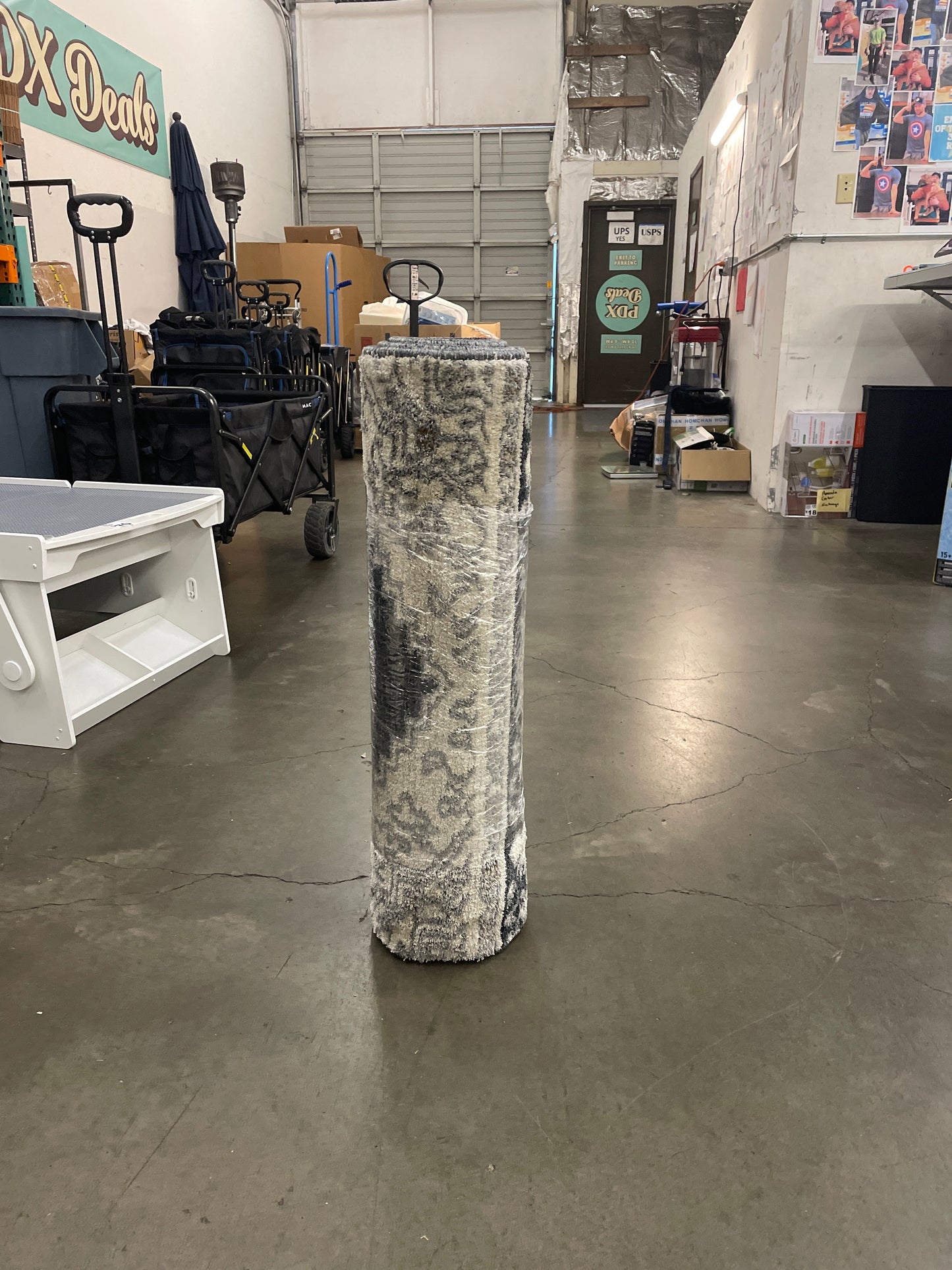 Everest Runner, 2' 6" x 8'