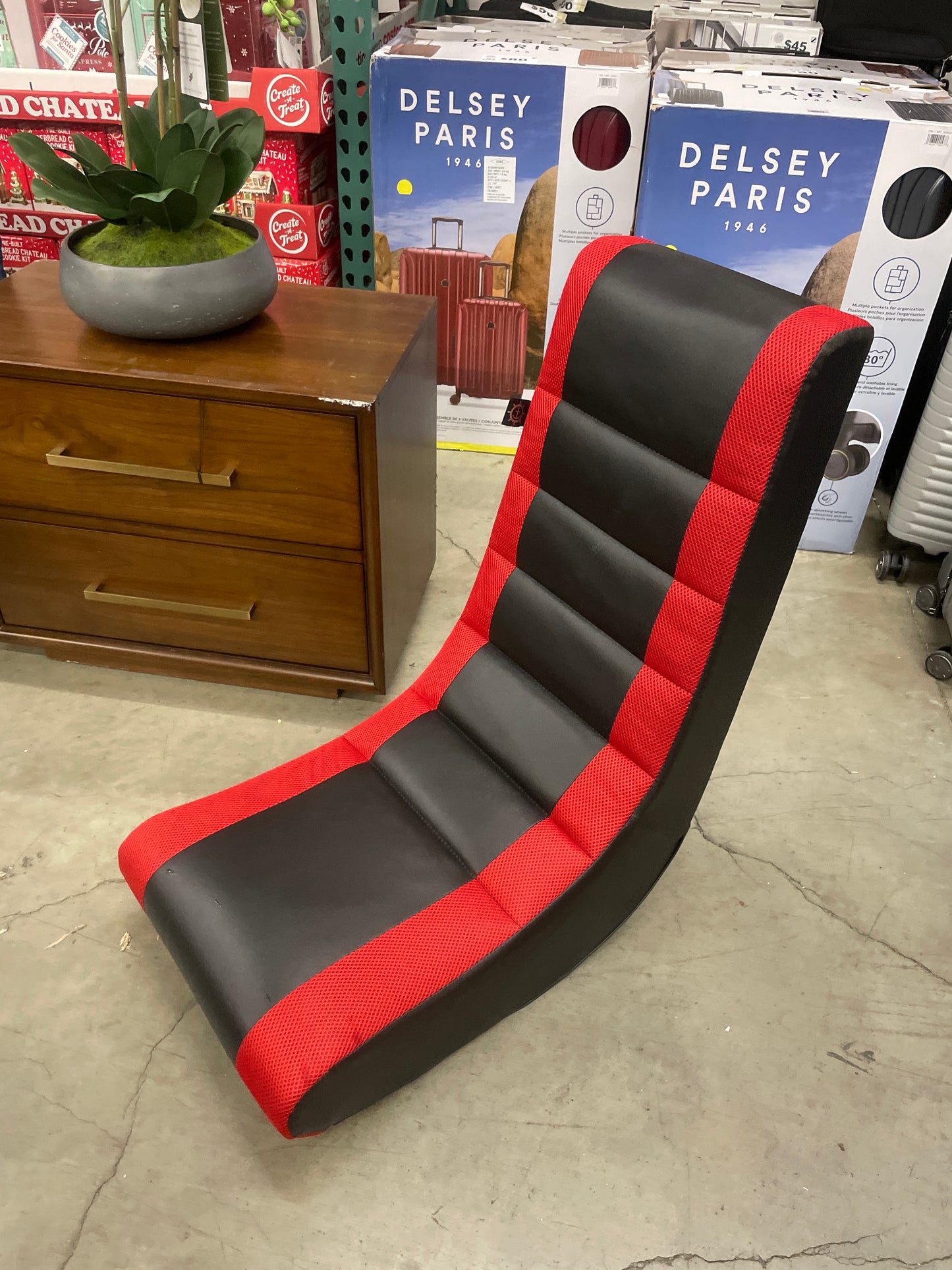 The Crew Furniture Classic Video Rocker Floor Gaming Chair, Kids and Teens, Racing Stripe PU Faux Leather & Polyester Mesh, Black/Red - Retail $40