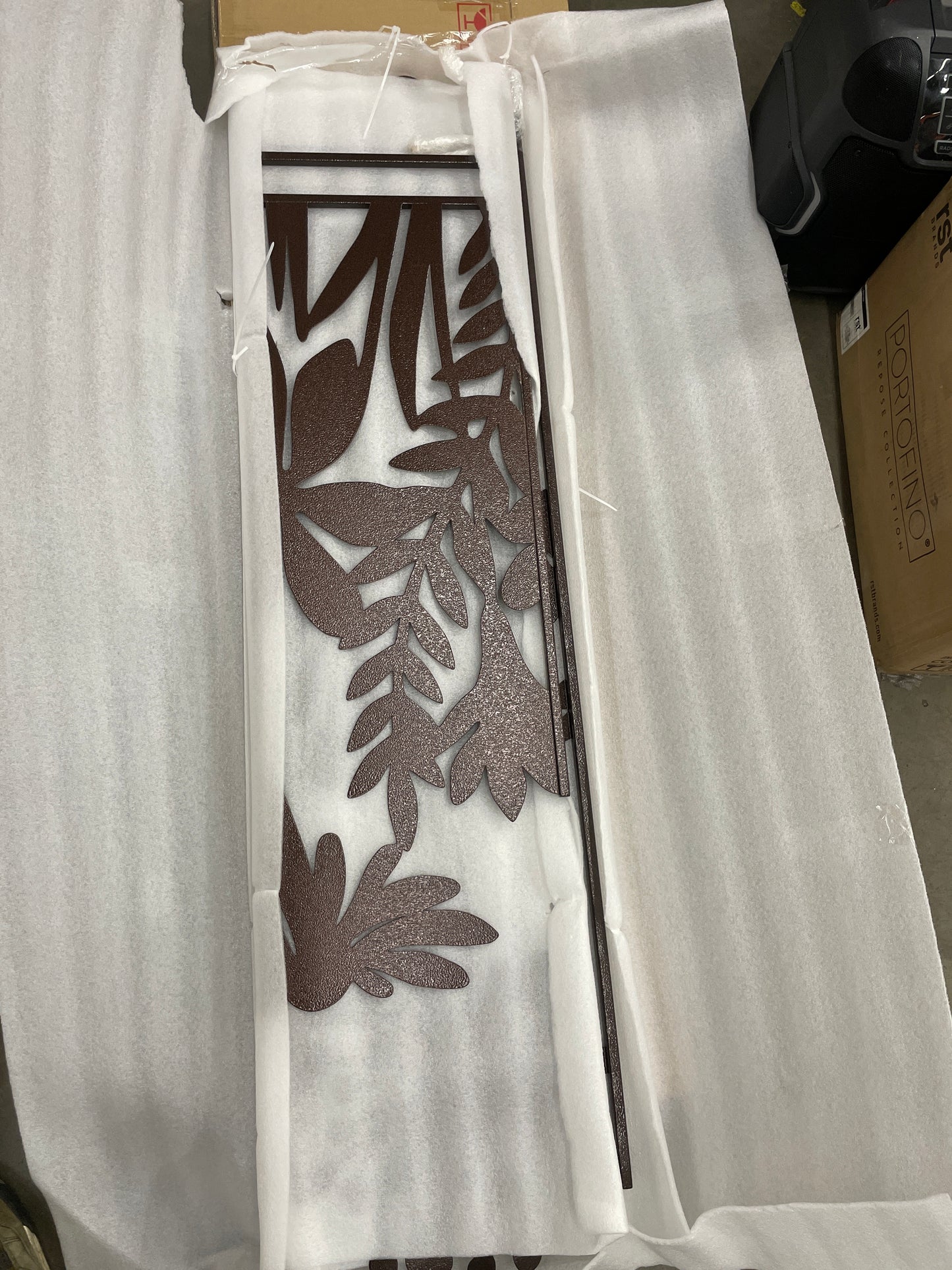 NEW - Suncast 120 Gallon Split Lid Extra Large Deck Box - Retail $160