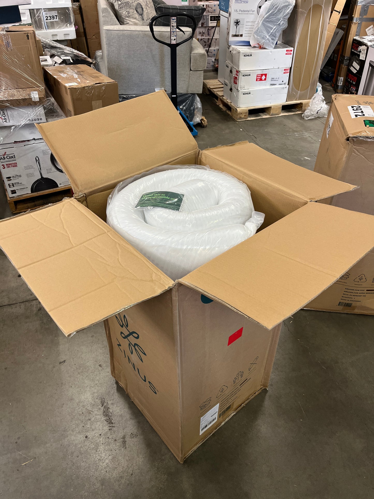 NEW - Zinus 10 Inch Green Tea Essential Memory Foam Mattress, CertiPUR-US, King - Retail $349