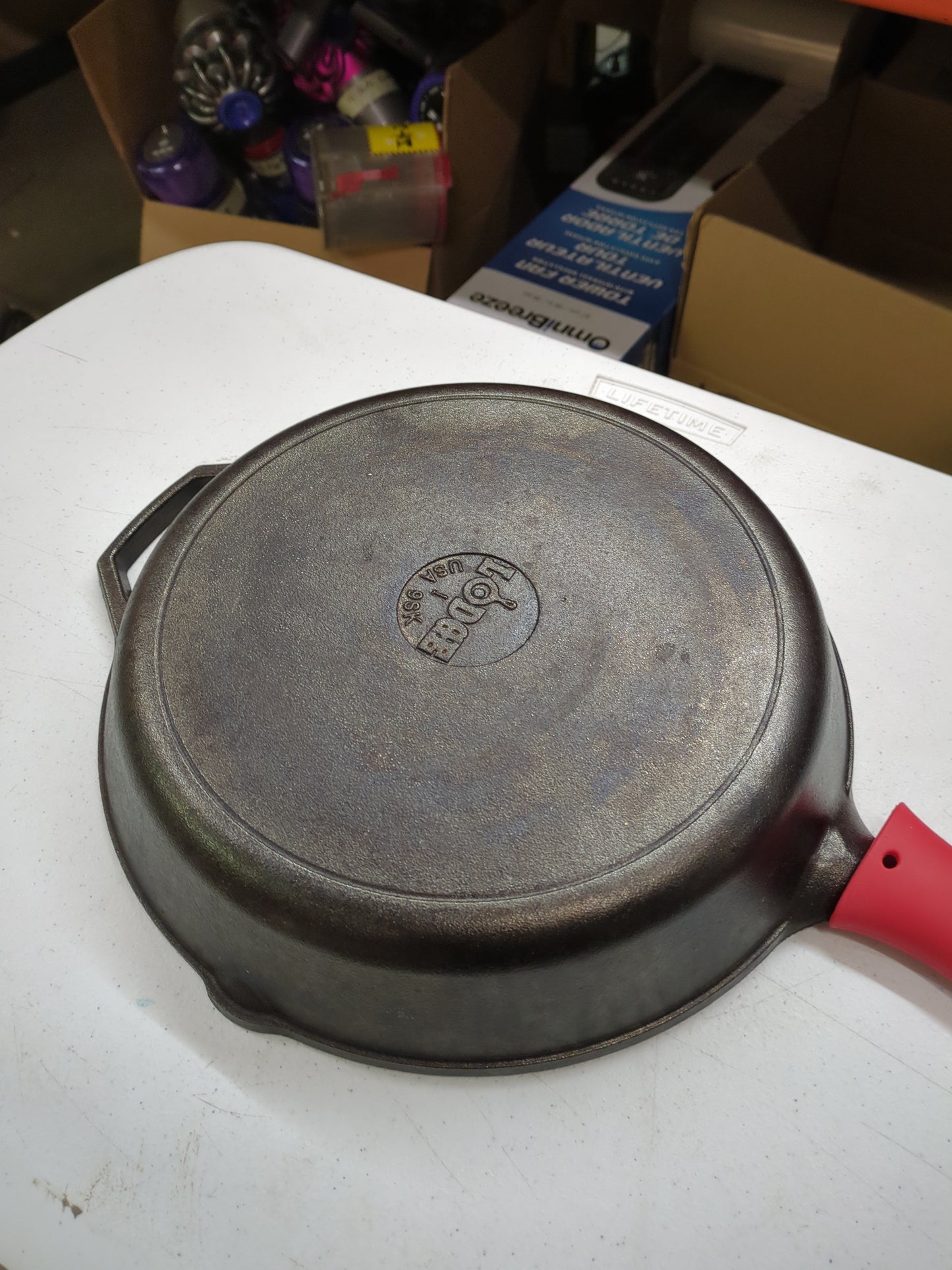 Lodge Cast Iron Skillet with Red Silicone Hot Handle Holder - Retail $19