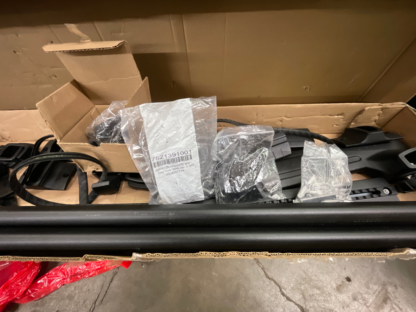 NEW in Box - Thule Xsporter Pro Multi-Height Aluminum Truck Rack - Retail $1049