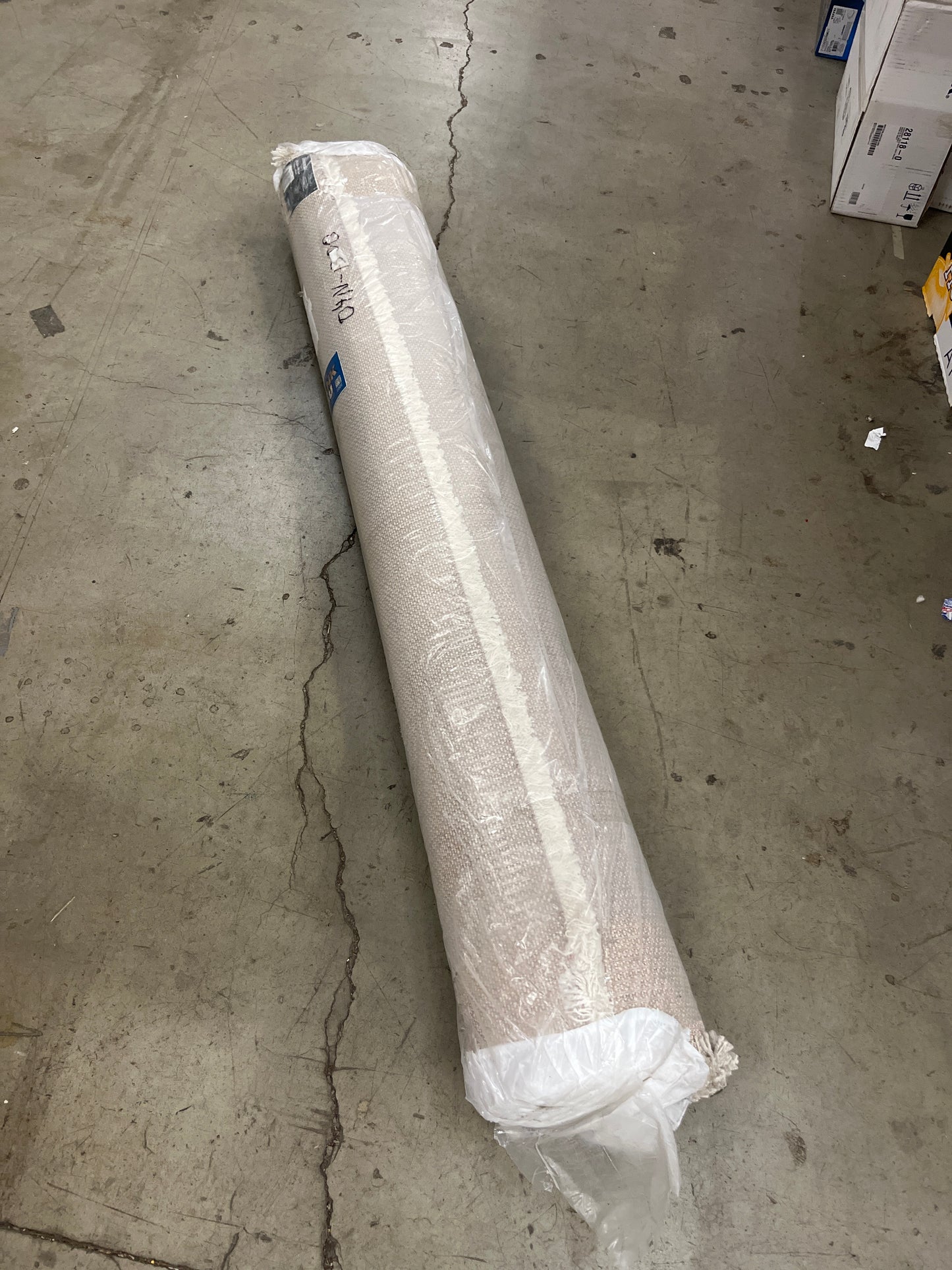 NEW - Thomasville 6' 6" x 9' 6" Marketplace Luxury Shag Rugs - Retail $230