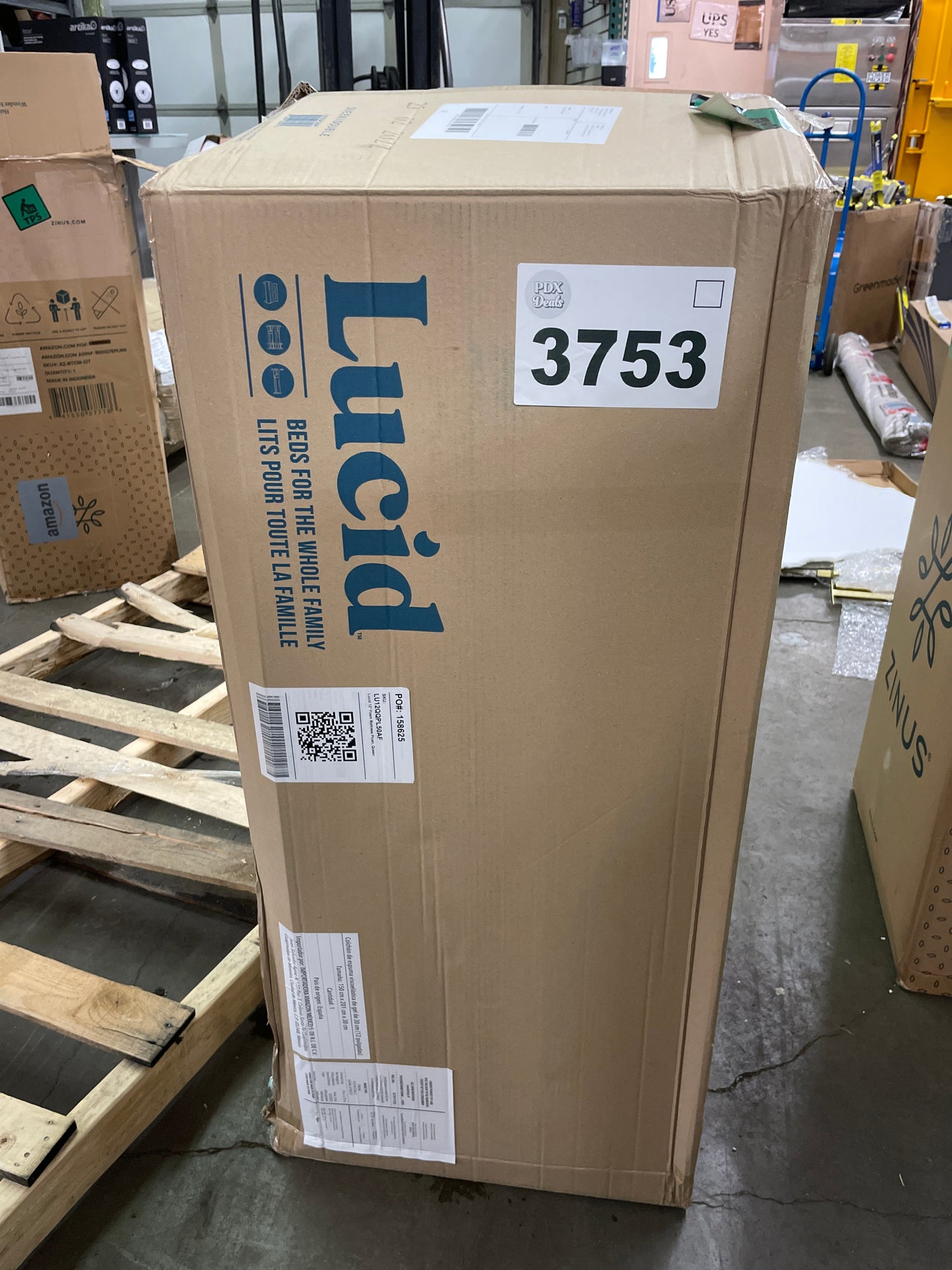 LUCID 12 Inch Queen Mattress – Plush Memory Foam Mattress – Bamboo Charcoal Foam – Gel Infused – Hypoallergenic Foam Mattress– Bed-in-A-Box- CertiPUR-US Certified, Black/White - Retail $449