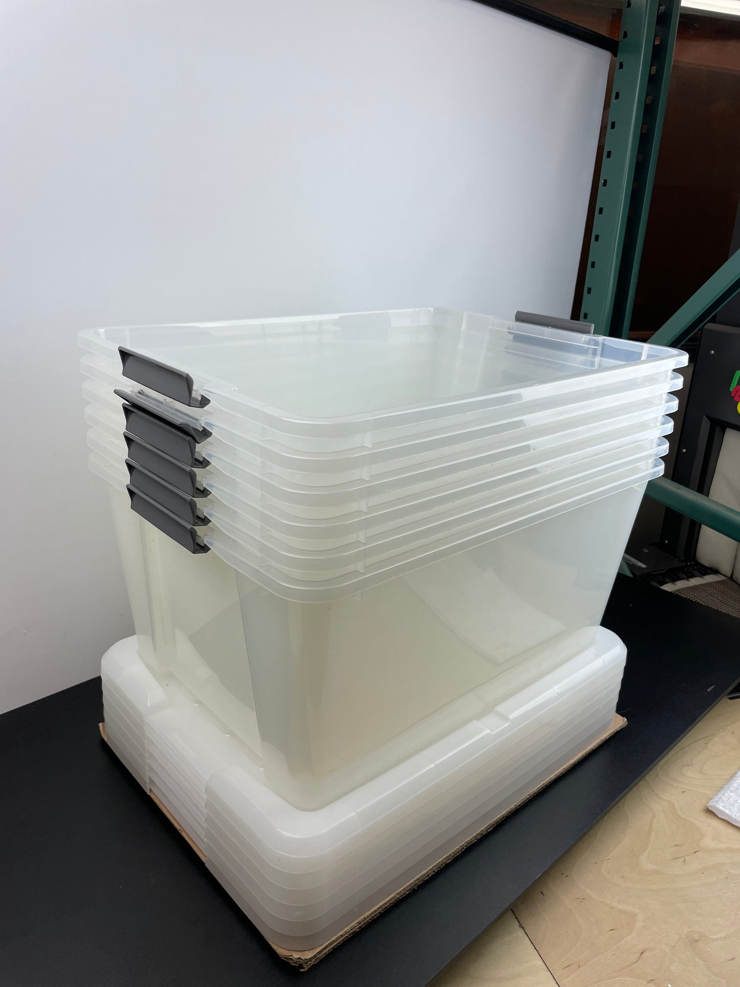 IRIS 45QT BUCKLE UP 6PK - Retail $48