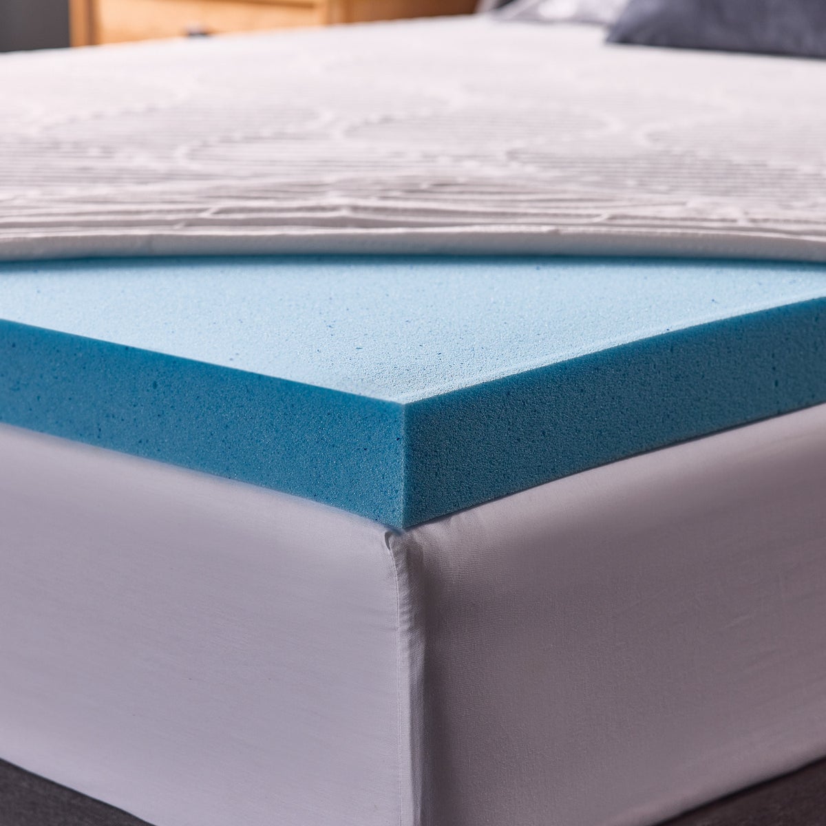 Novaform ComfortLuxe Plus Gel Memory Foam Mattress Topper, Full