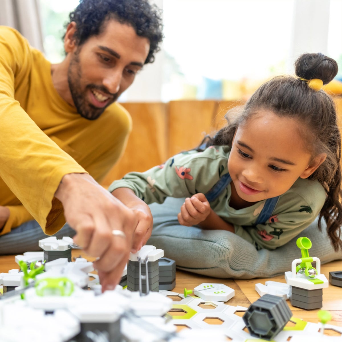 GraviTrax Kinetic Blast Marble Run Set