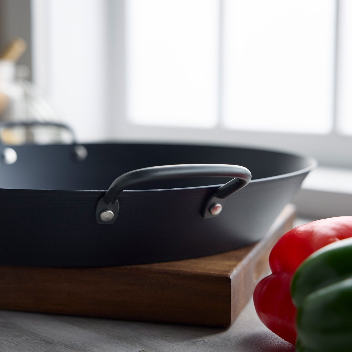 NEW - GreenPan 15” Pre-seasoned Carbon Steel Paella Pan