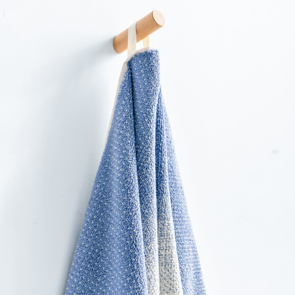 Ombre Bath Towel, 2-pack, Blue