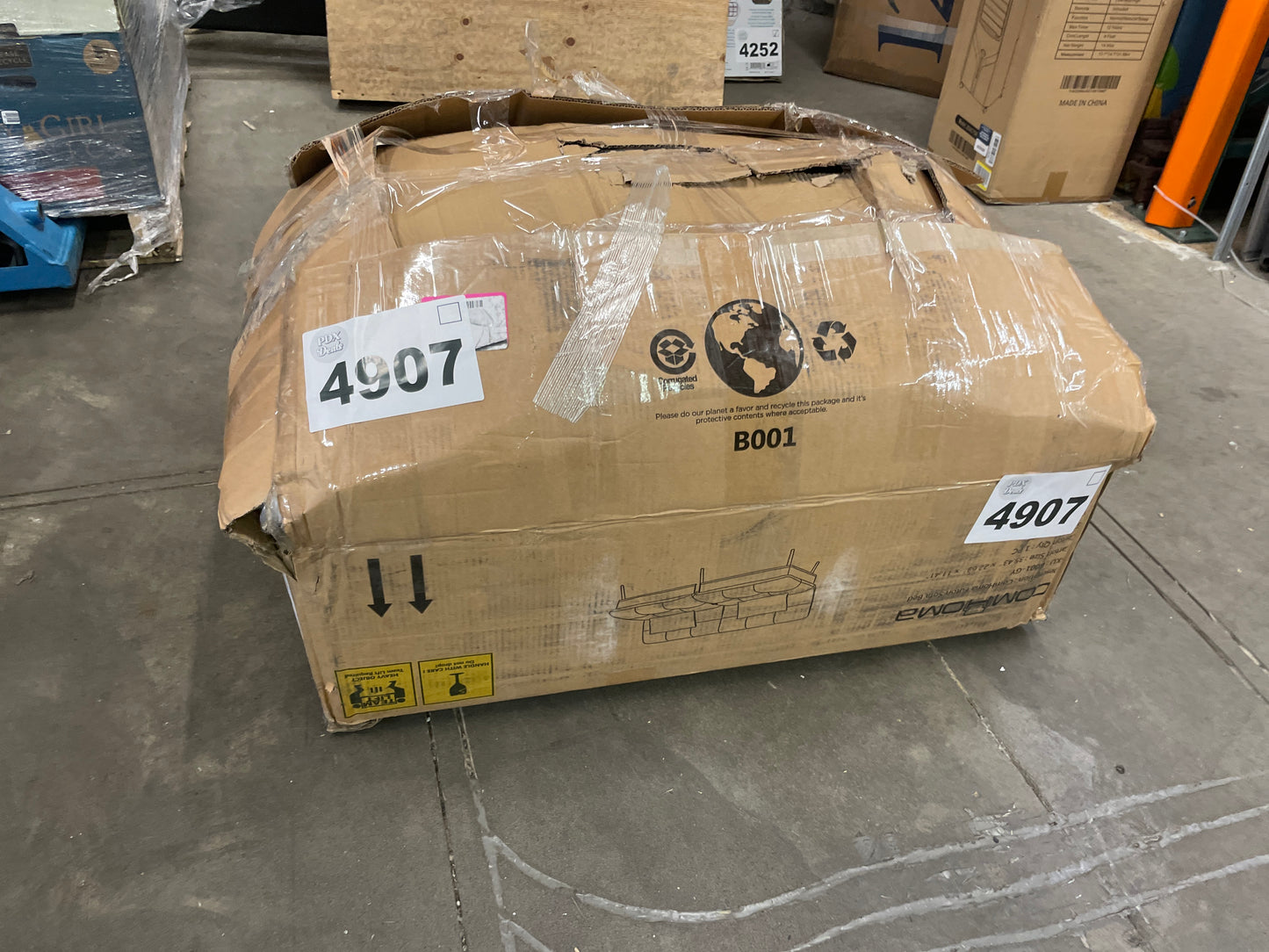 COMHOMA Convertible Futon Sofa Bed, 68″Fabric Futon Couch with Adjustable Backrest, Folding Futon Sleeper Recliner for Living Room Furniture (Grey) - Retail $188