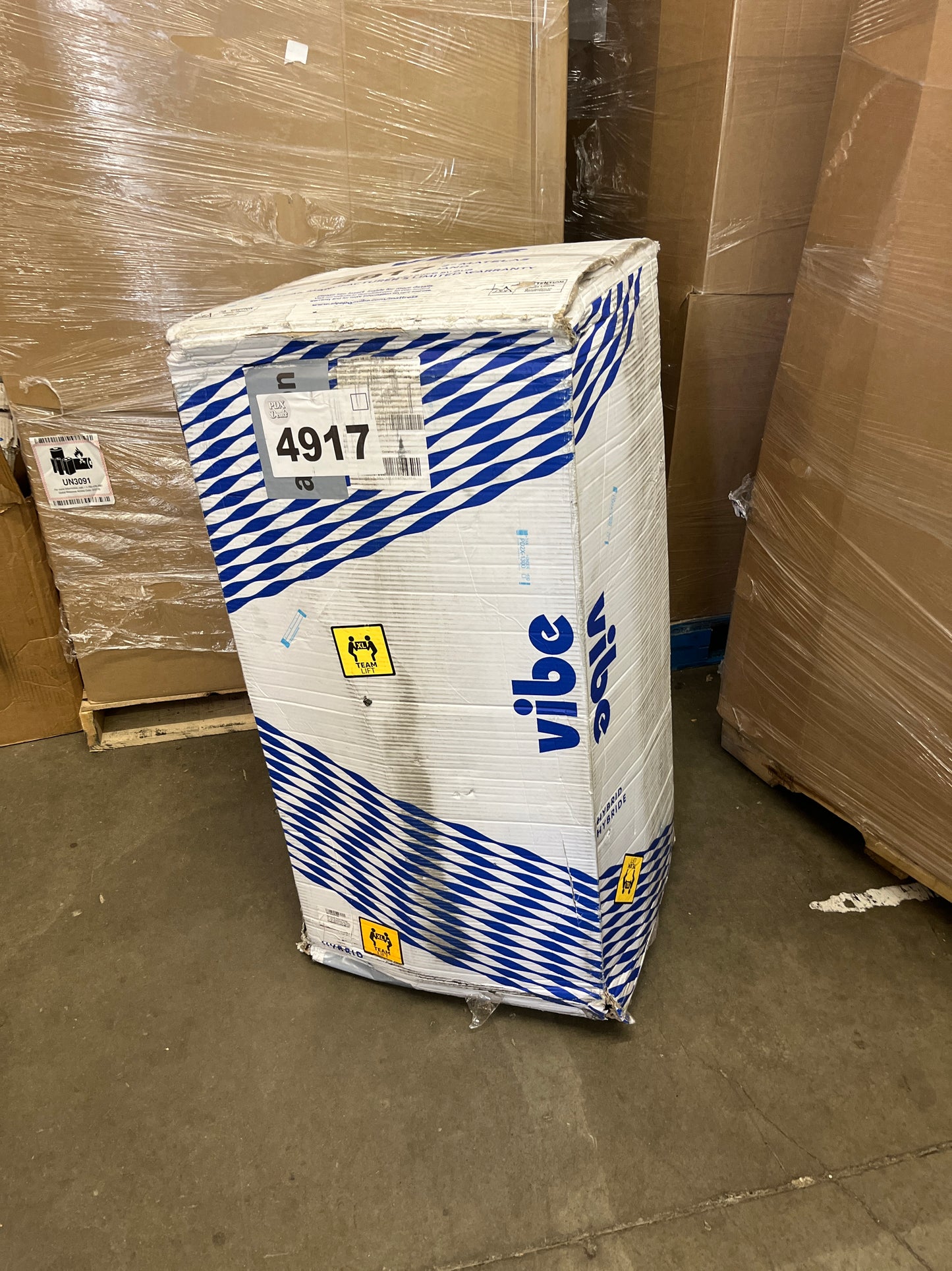 Vibe Quilted Hybrid Mattress, 12-Inch Innerspring and Pillow Top Gel Memory Foam Mattress, Fiberglass Free, CertiPUR-US Certified Bed in a Box, Queen - Retail $397