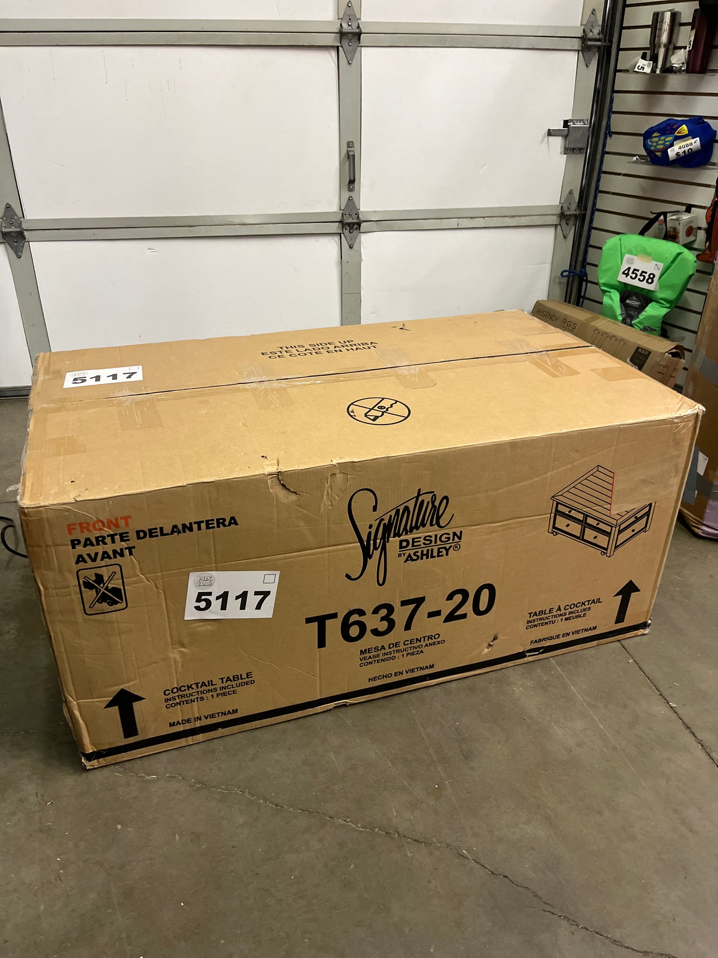 Signature Design by Ashley Bolanburg Farmhouse Lift Top Coffee Table with Drawers, Antique Cream & Brown - Retail $424