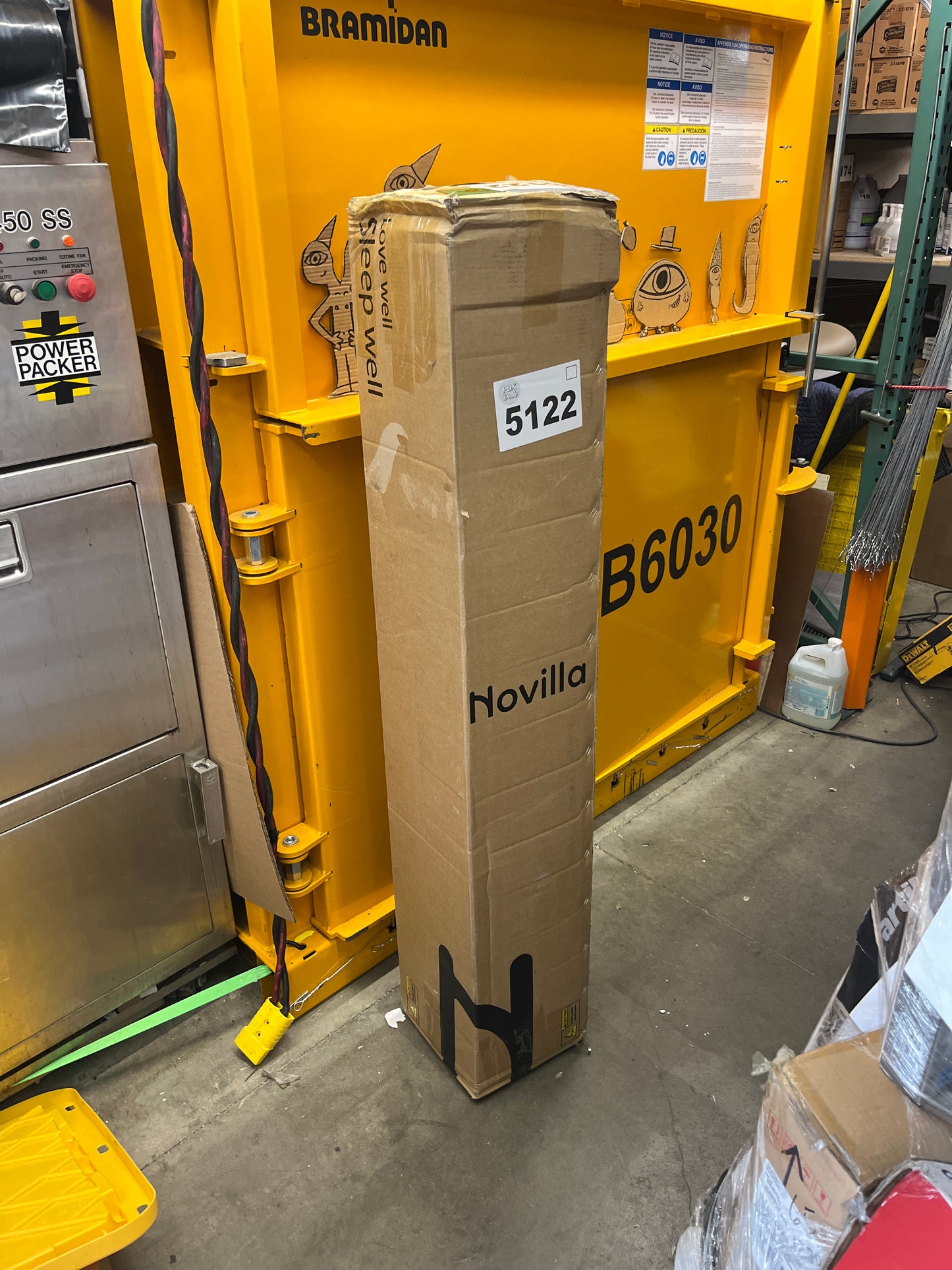 Novilla Queen Mattress, 12 Inch Hybrid Mattress in a Box, Innerspring Mattress with Gel Memory Foam for a Cool Sleep, Pressure Relief, Medium Firm Pillow Top Mattress, Groove - Retail $274