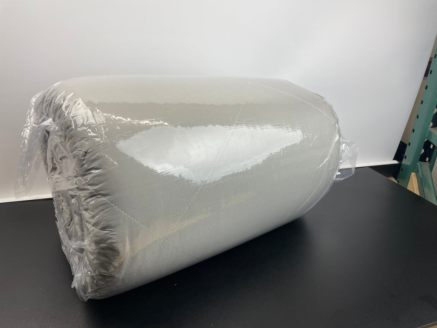 Heimorn Japanese Floor Mattress Futon Mattress, Thicken Sleeping Mattress Foldable & Portable Roll up Camping Mattress with Dust-Proof Cover, Gray Queen,Grey - Retail $139