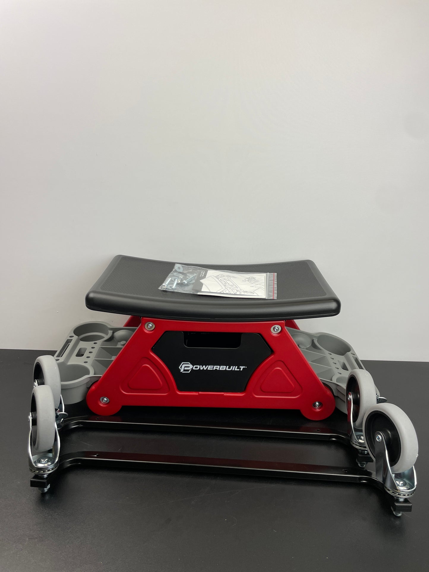 POWERBUILT ROLLING SEAT - Retail $49