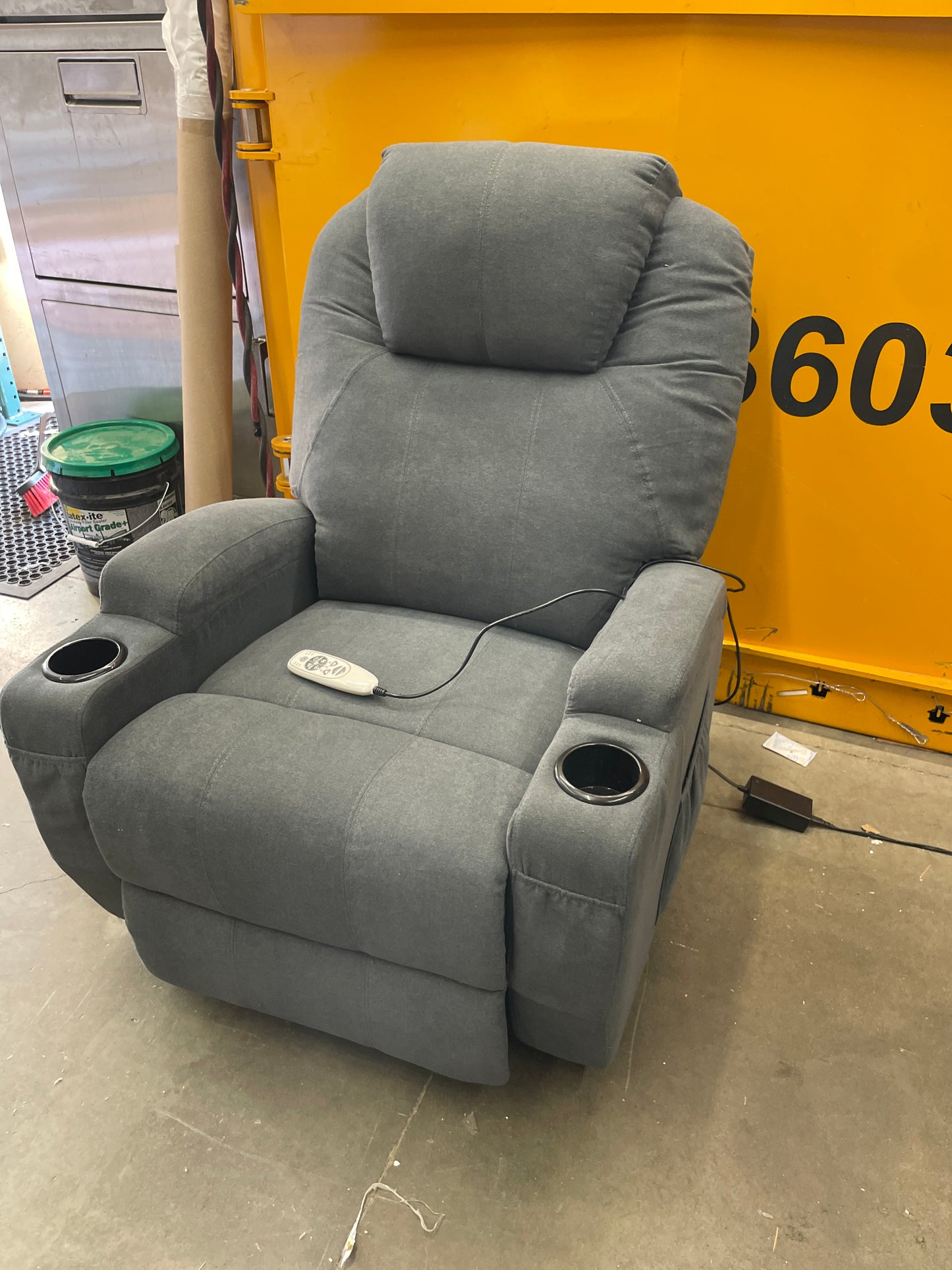 YITAHOME Power Lift Recliner Chair for Elderly, Electric Lift Chair with Heat and Massage, Fabirc Recliner Sofa with 2 Cup Holders, Side Pockets & Remote Control for Living Room,Grey - Retail $359