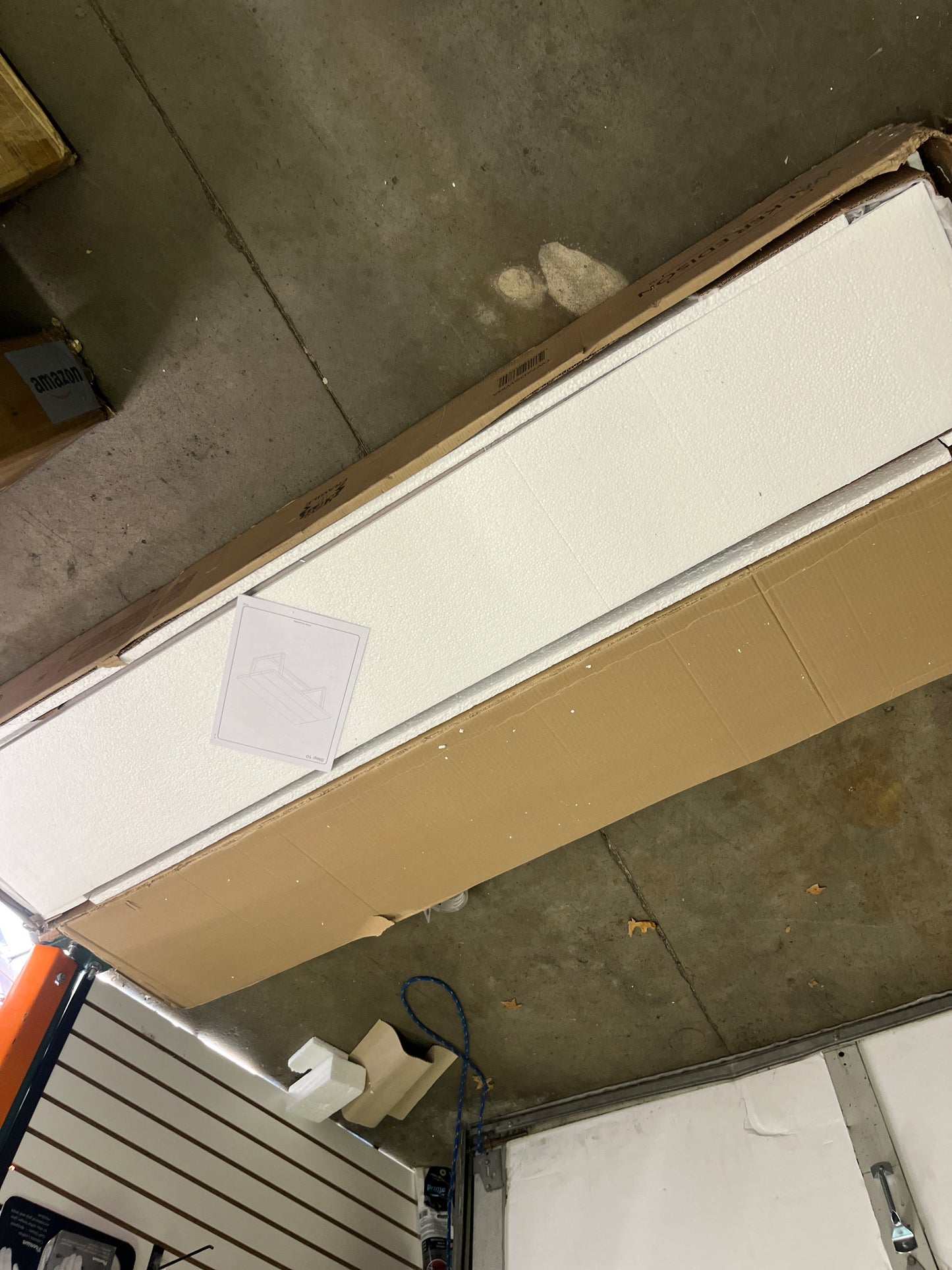 Walker Edison Andre Modern Solid Wood Dining Table, 72 Inch, Mahogany - Retail $225