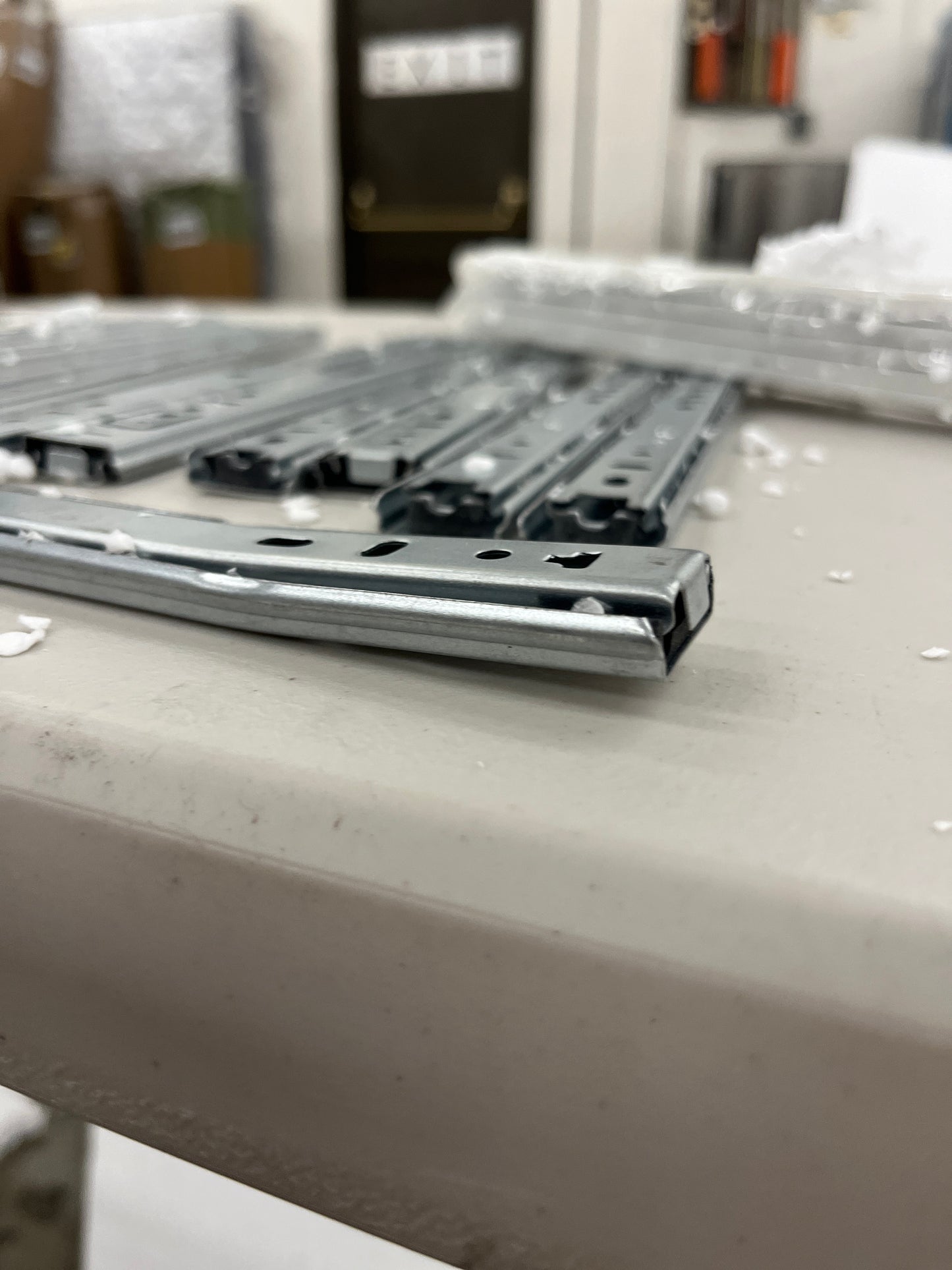 Boahaus Alana White Makeup Vanity Desk with Mirror and Lights, Crystal Knobs, 5 Drawers for Ample Storage, Glas Top, Elegant White Dressing Table with Mirror for Bedroom - Retail $254