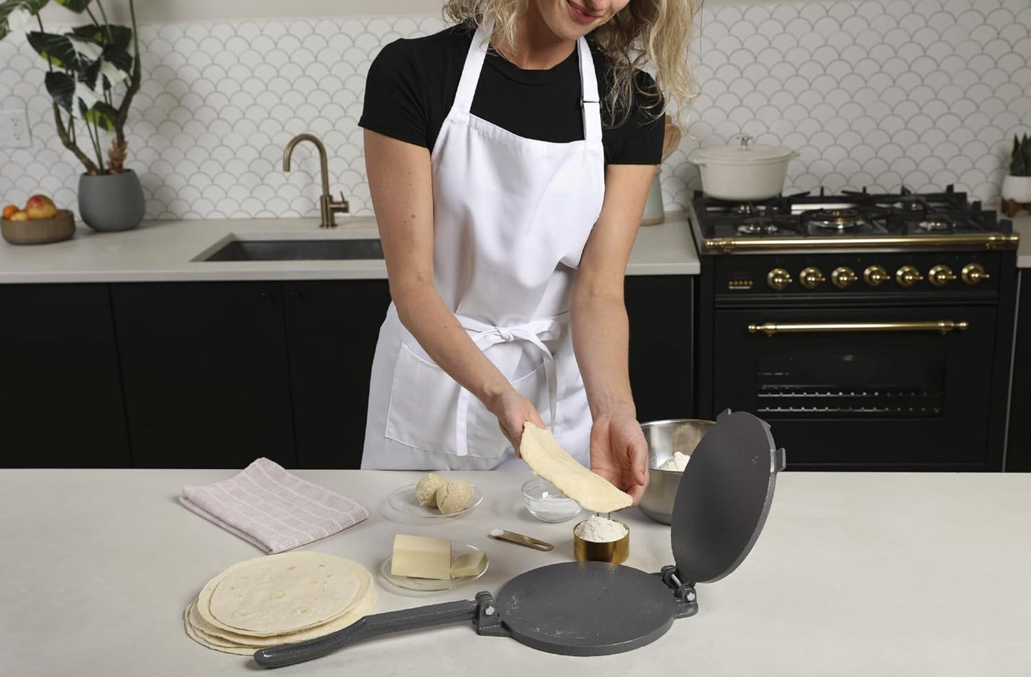 Tortilla Press – 8 Inch Cast Iron Quesadilla Maker – Heavy Duty Empanada Maker Press – Cast Iron Tortilla Maker for Kitchen, Home Use