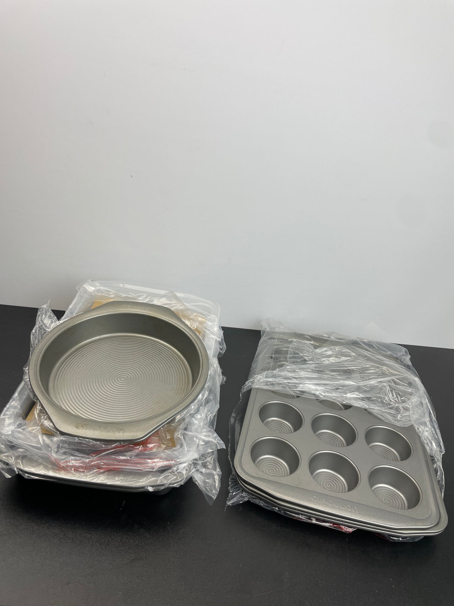 CIRCULON 10PC BAKEWARE - Retail $59