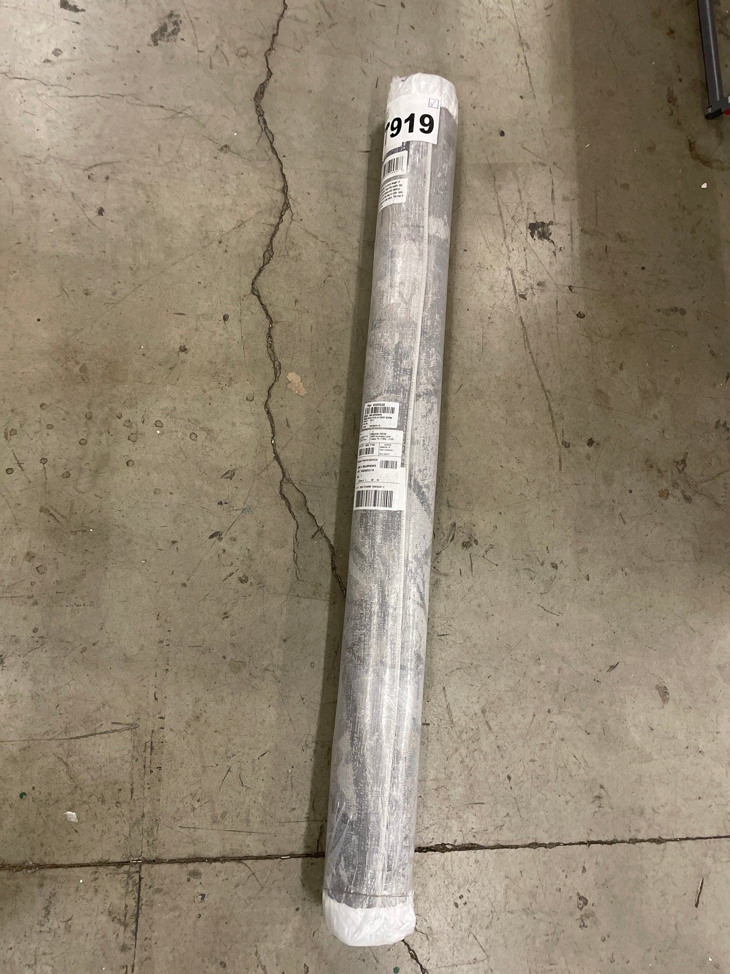 NEW - Gertmenian 5x7 Classic High Low Indoor Woven Area Rugs, Boho Abstract Home Decor, Carpet for Living Room Kitchen Bedroom Entryway Foyer, Standard, Robbia Gray, 25317 - Retail $50