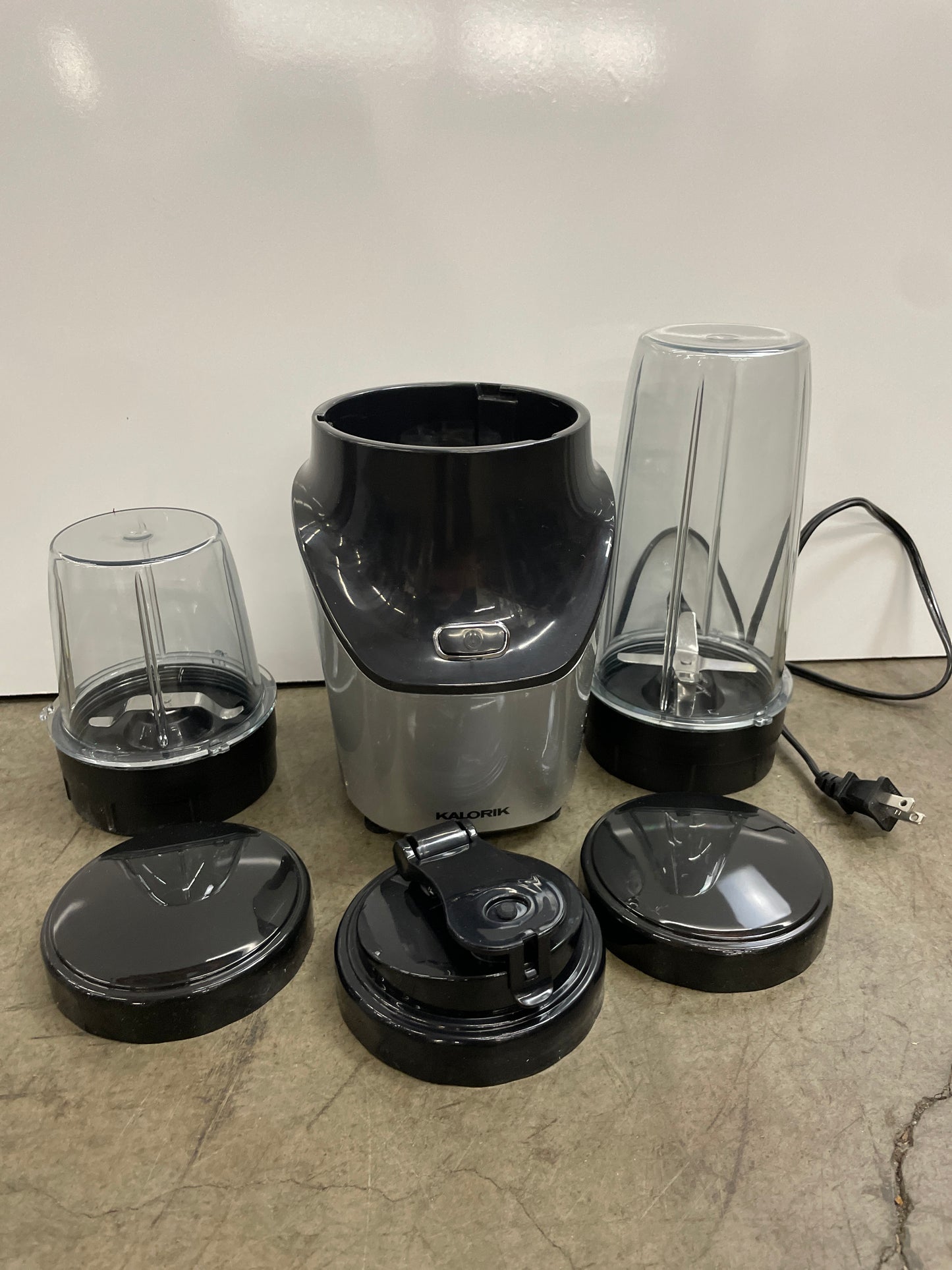 Kalorik® Bullet Blender Set (34 oz /15.2 oz) High-Speed Portable Fitness Blender Set with Personal Blending Cup, Grinding Cup, Seal Lids, & To-Go Lid, 1000W, Black & Stainless Steel, NBL 45545 OW - Retail $69