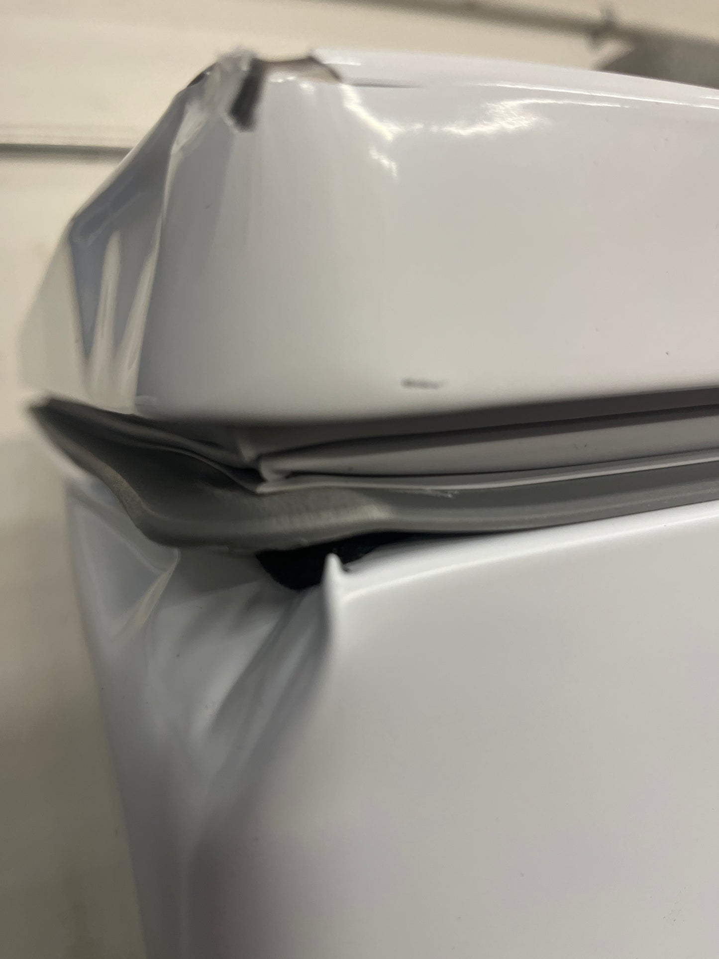 NEW w/ dmg - Midea Convertible Chest Freezer with Interior LED Light, 7.0 cu ft - Retail $269 (Copy)