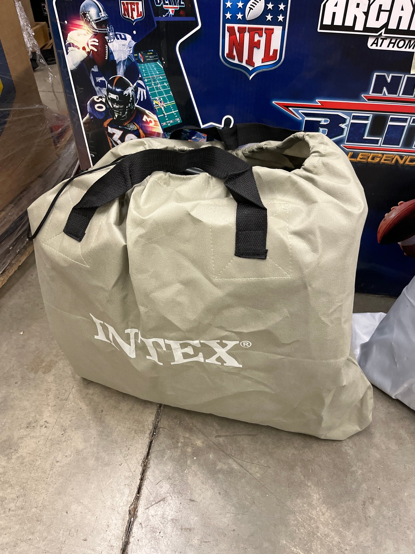 SleepLux Inflatable FULL Air Mattress | Built-in Pump, Pillow & USB Charger