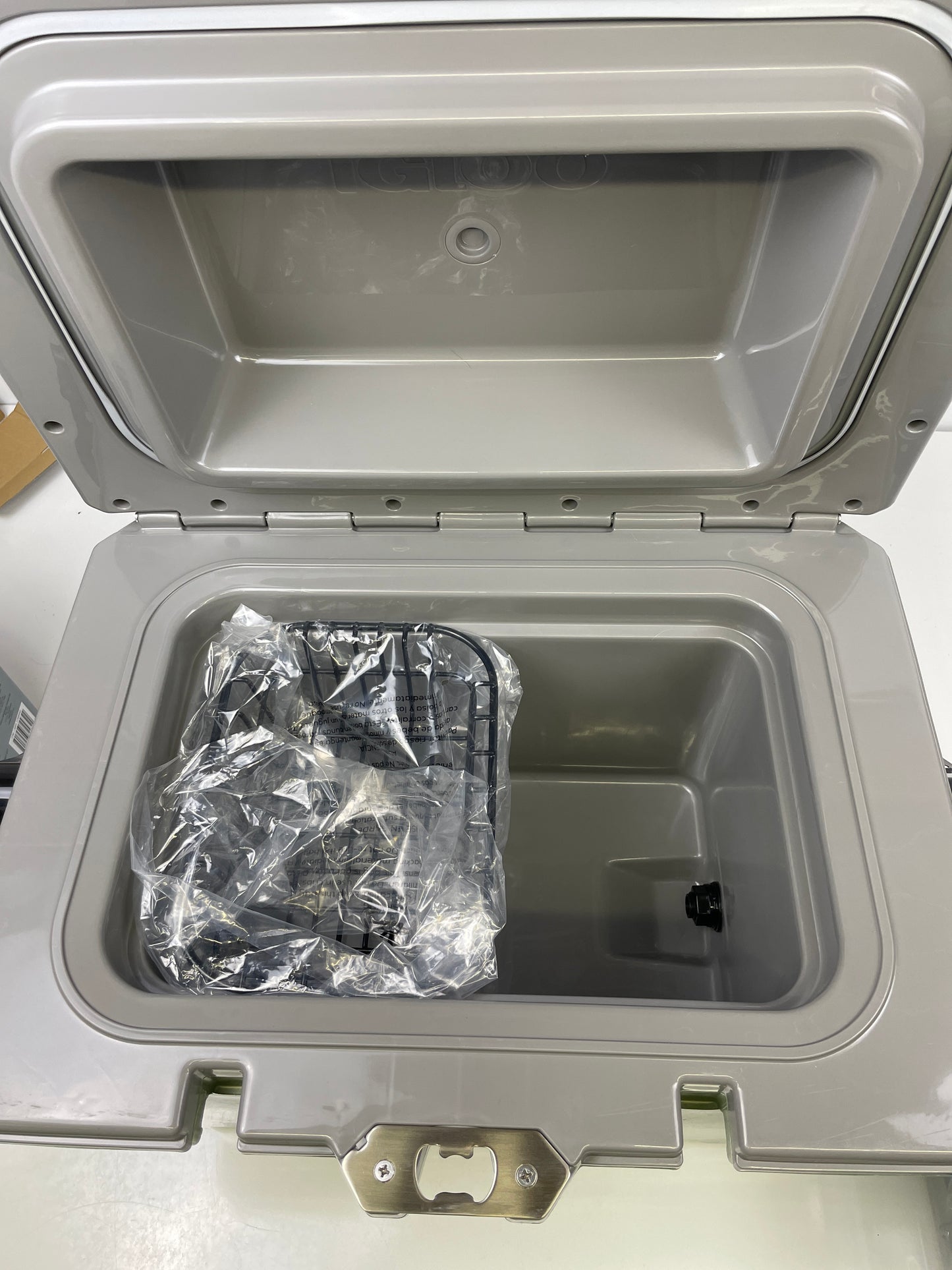 IMX 24QT COOLER - Retail $59