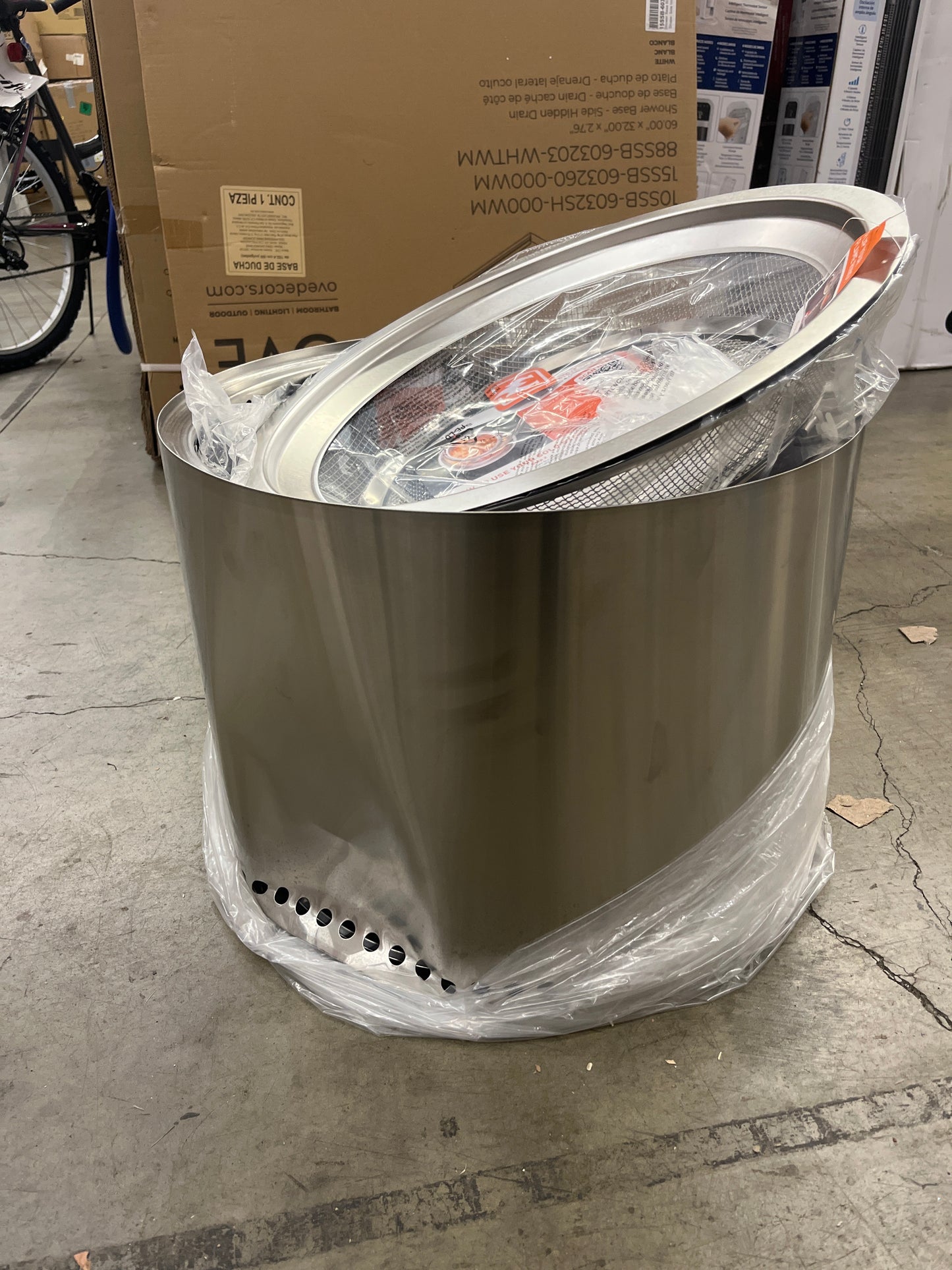 NEW w/ dent - Solo Stove Bonfire Bundle - Retail $399