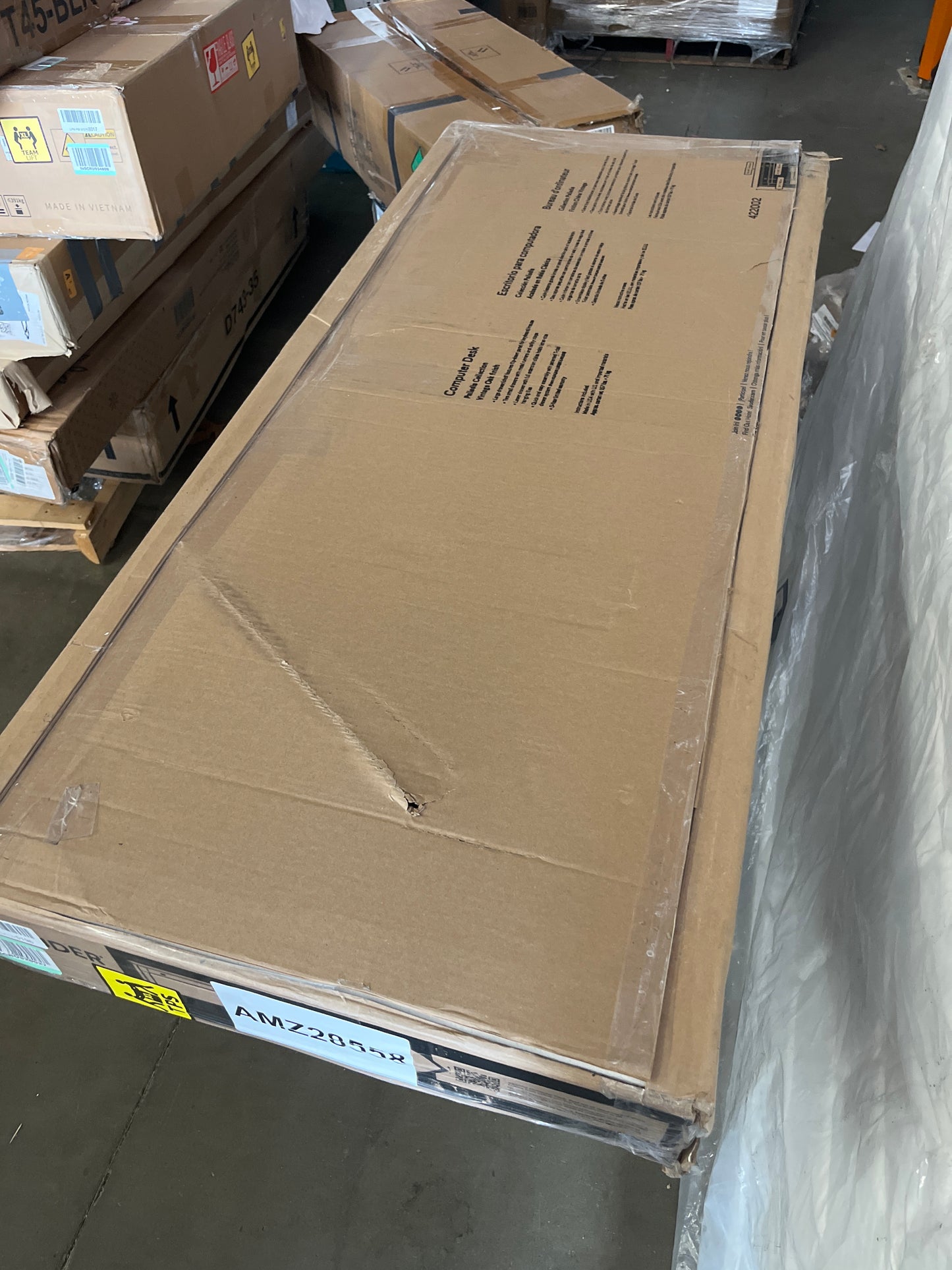 NEW - Sauder Palladia Computer Desk with Drawers, Home Office Desk with File Cabinet Storage Drawer, Cable Management, Keyboard Tray, in Vintage Oak finish - Retail $320