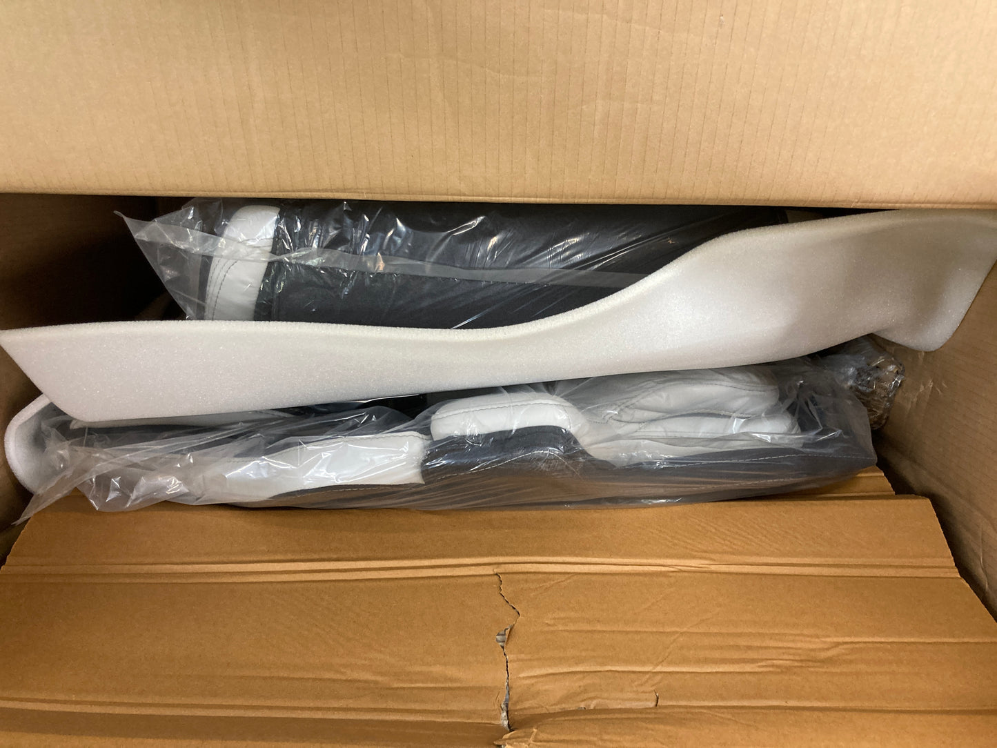 NEW - DPS Recharge Gaming Office Chair - Retail $299