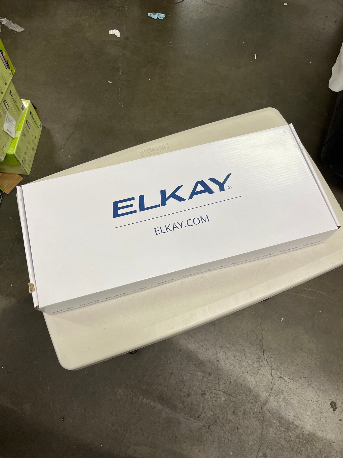 NEW - Elkay Everyday LK6000CR Single Hole Deck Mount Kitchen Faucet with Pull-down Spray and Forward Only Lever Handle, Chrome - Retail $181