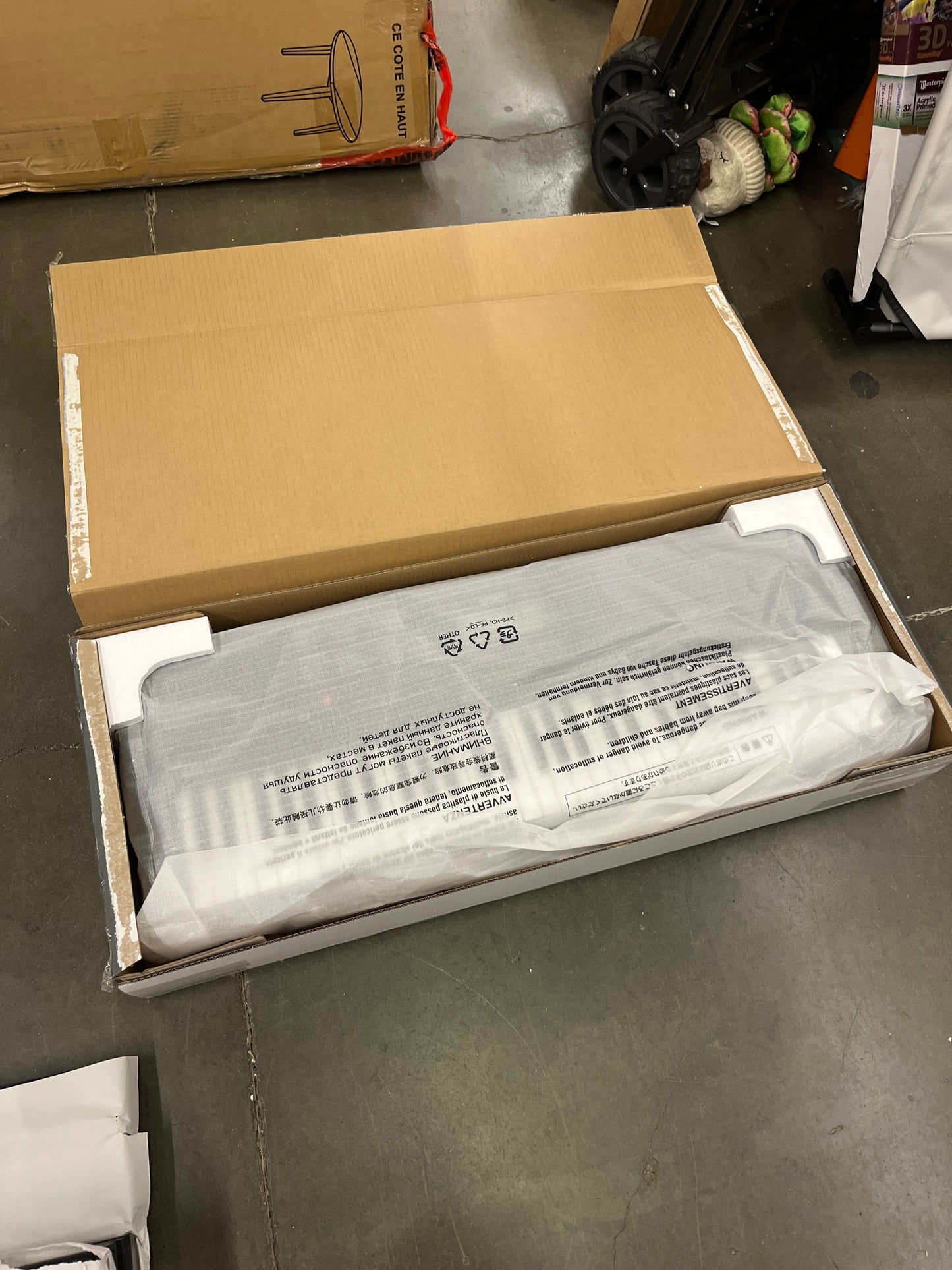 NEW - Casio CT-X700 Premium Portable Keyboard Bundle - Retail $209