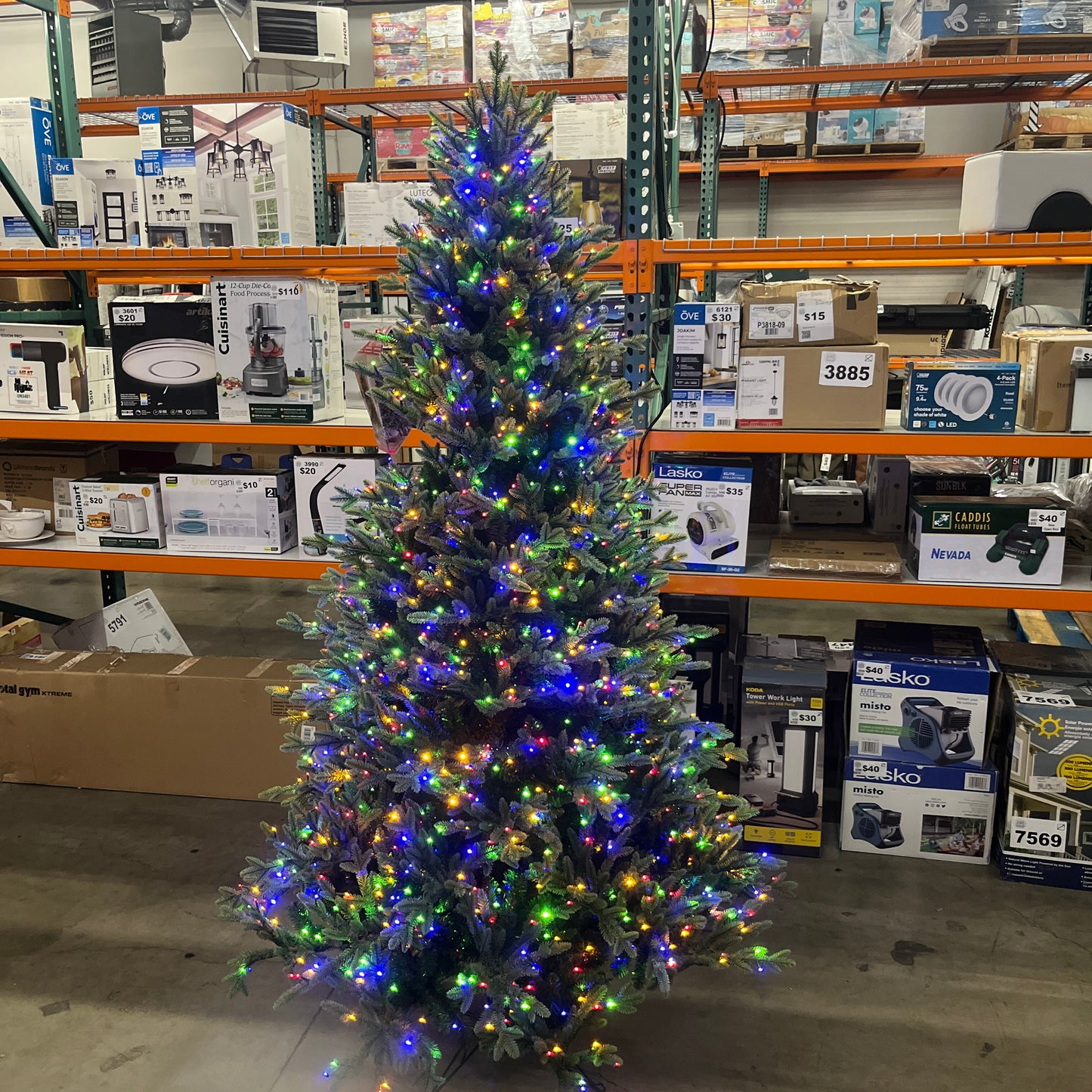 Costco - 7.5′ Pre-Lit Radiant Micro LED Artificial Christmas Tree - Retail $479