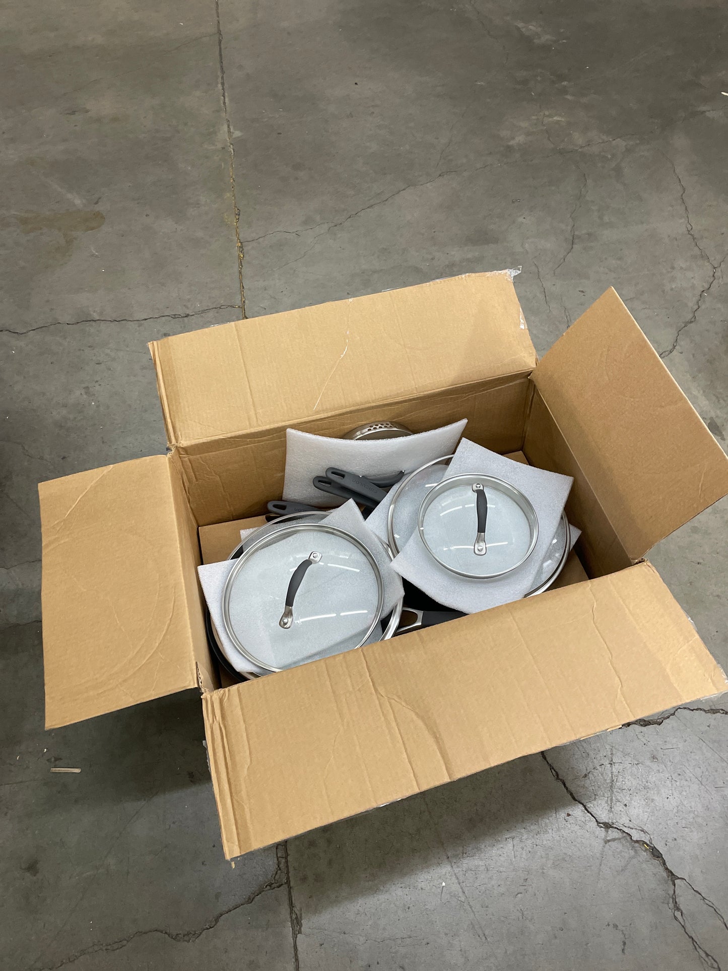 Circulon A1 Series with ScratchDefense Cookware Set, 12 Piece, Graphite - Retail $250