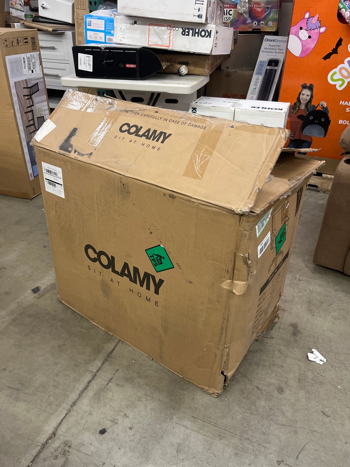 NEW - Big and Tall Office Chair 400lbs-Heavy Duty Executive Desk Chair with Extra Wide Seat, High Back Ergonomic Leather Computer Chair with Tilt Rock&Tension, Padded Armrests-Black - Retail $180