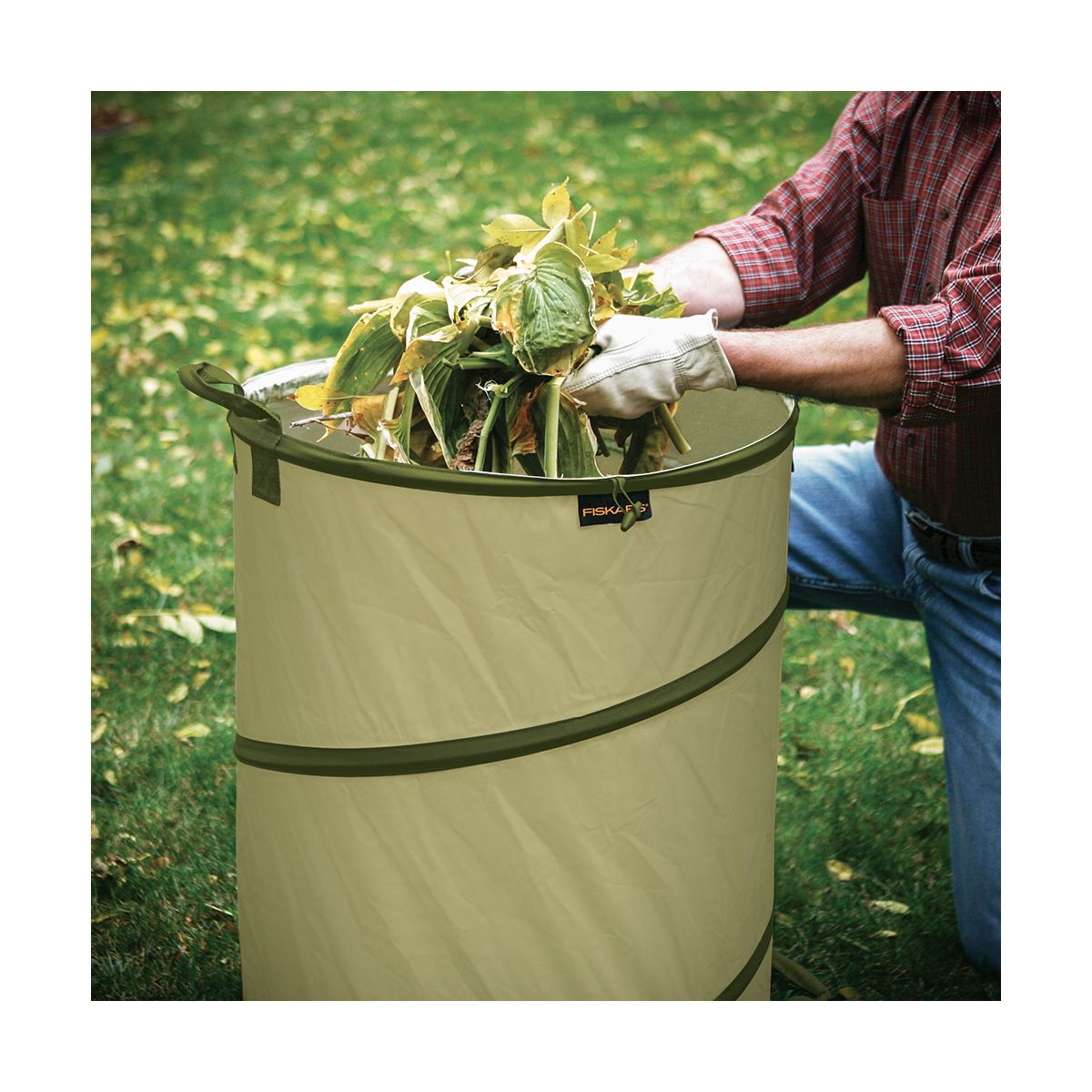 Fiskars 30 gal Kangaroo Gardening Container - Green
