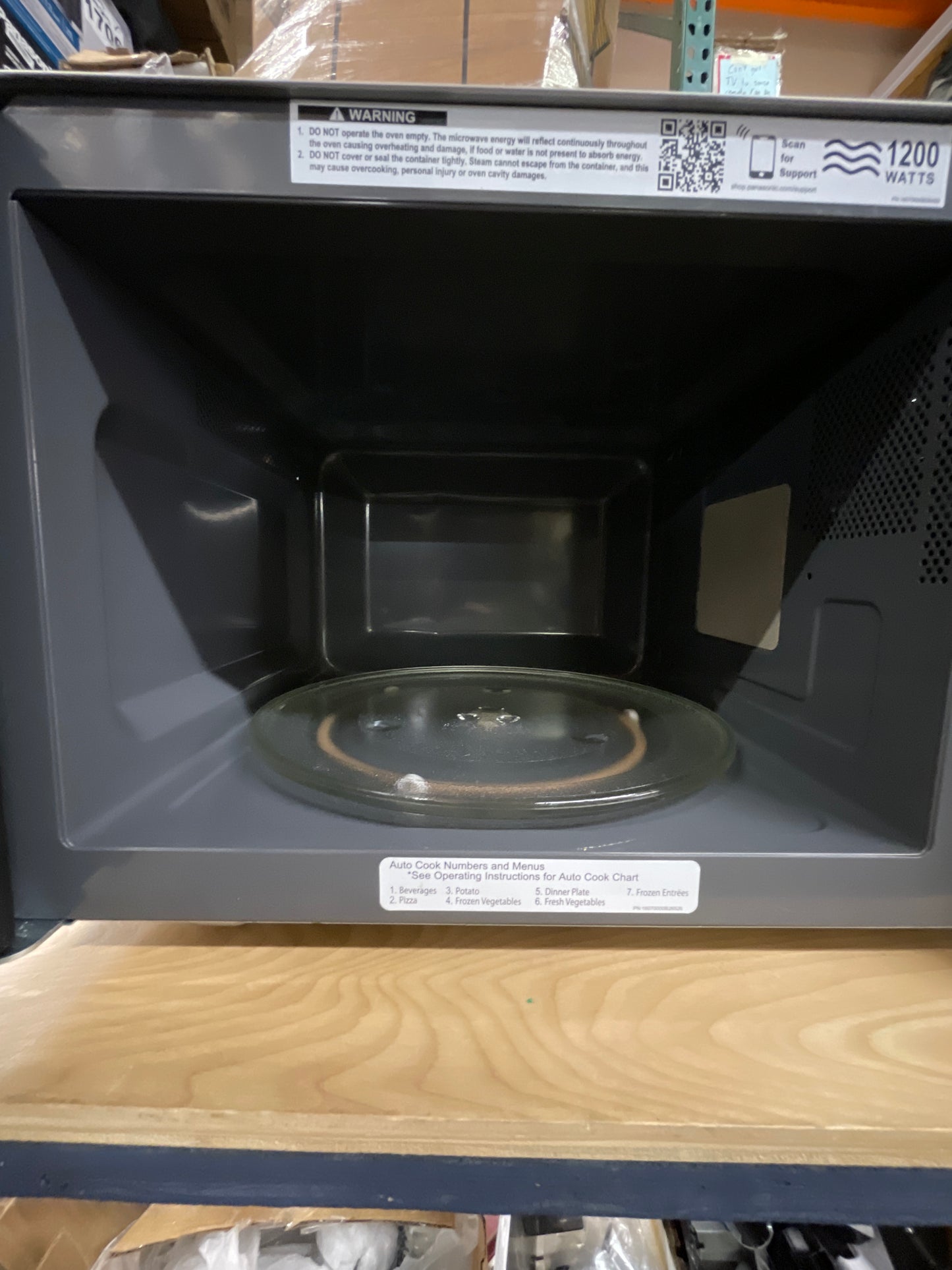 Panasonic 1.3CuFt Stainless Steel Countertop Microwave Oven NN-SC668S - Retail $149