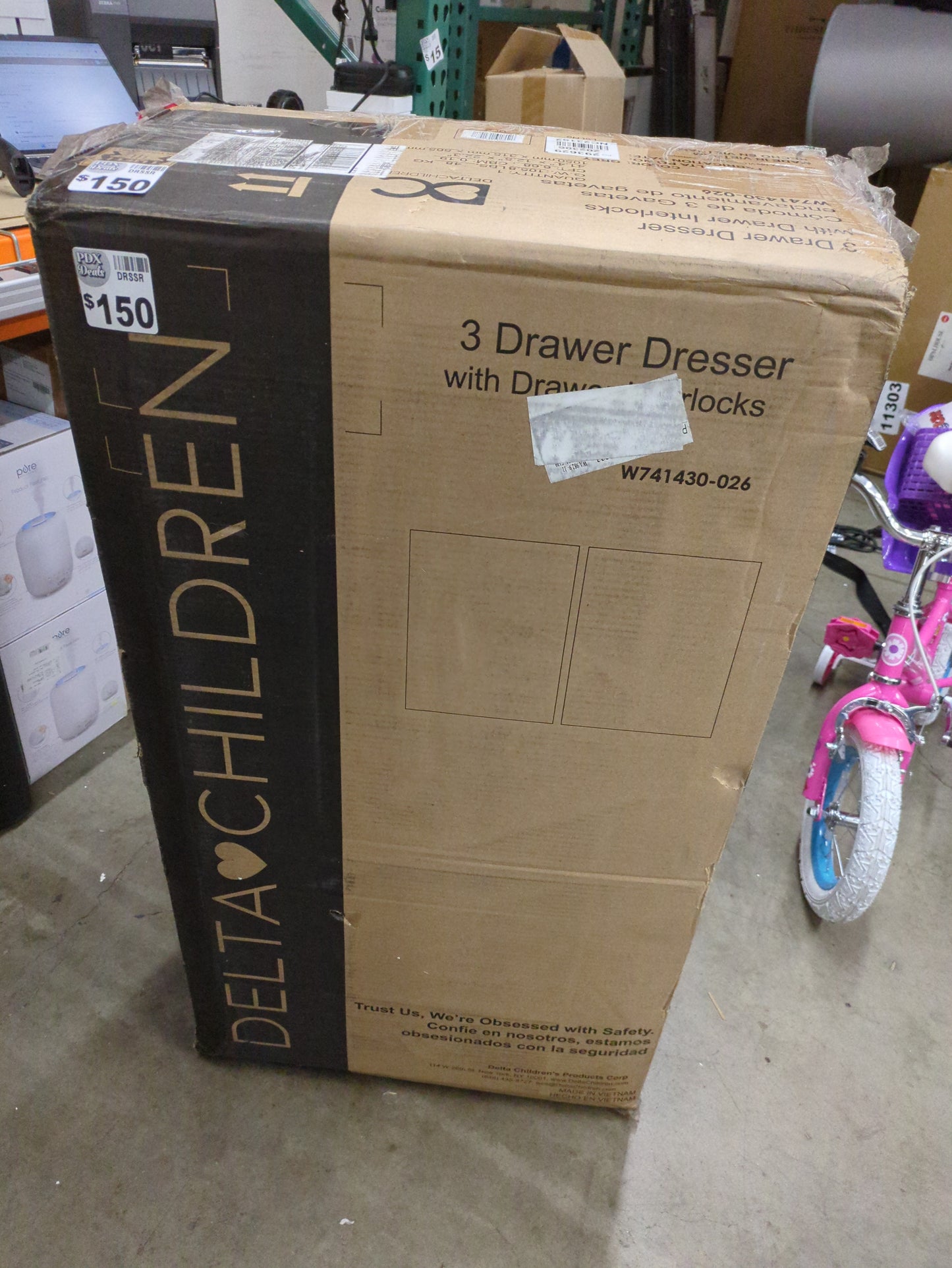 NEW - Delta Children 3 Drawer Dresser with Interlocking Drawers