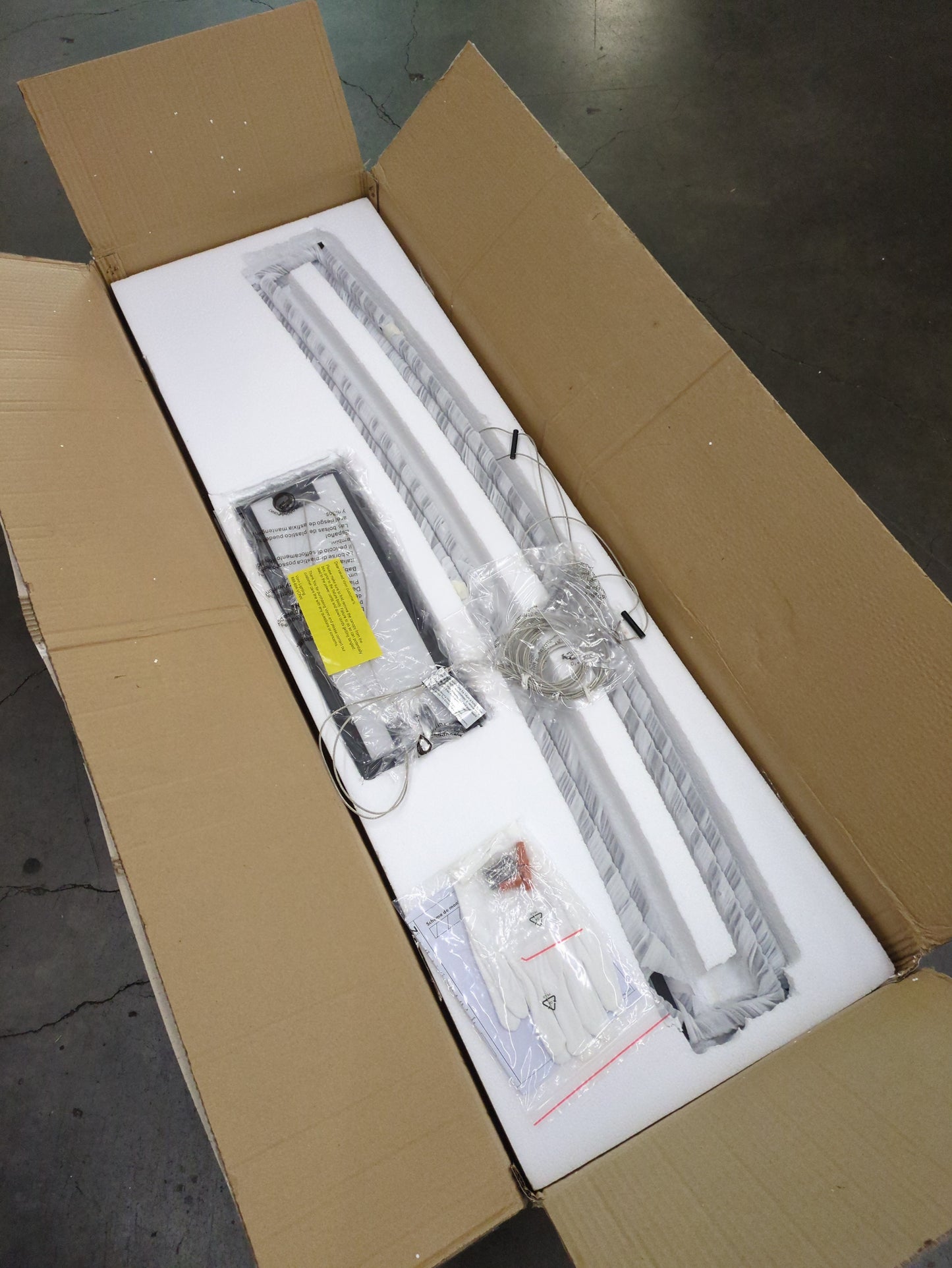 VONN Sirius VMC33440BL 46" ETL Certified Integrated LED Pendant, Height Adjustable Chandelier in Black