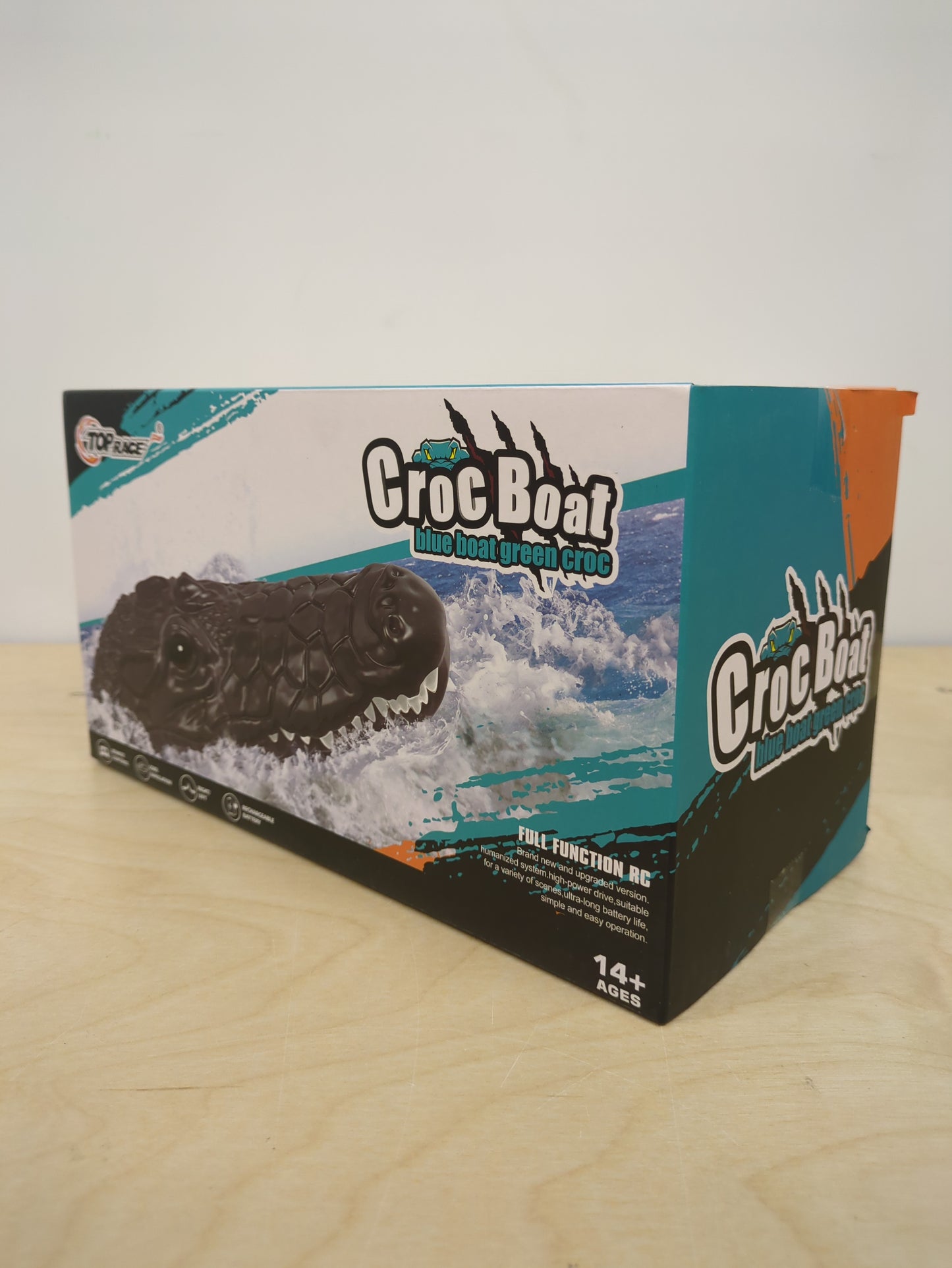 Top Race Remote Control Alligator Head - Remote Control Boat Prank Toy for Kids, Adults, Pranksters - 2.4G Waterproof RC Boats - Battery Powered - 3Hx10.2Linch - Retail $17