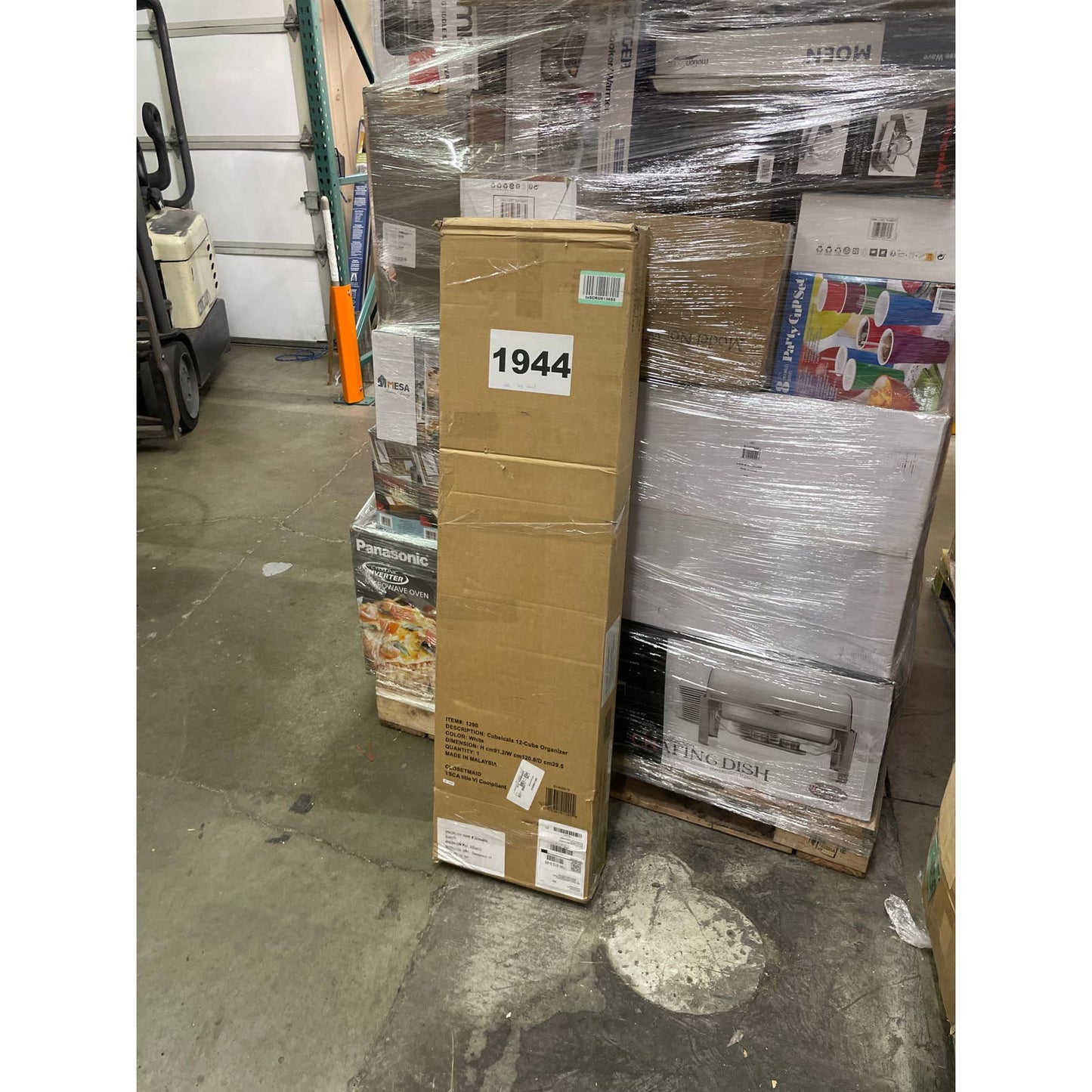 Like NEW - ClosetMaid 1290 Cubeicals Organizer, 12-Cube, White