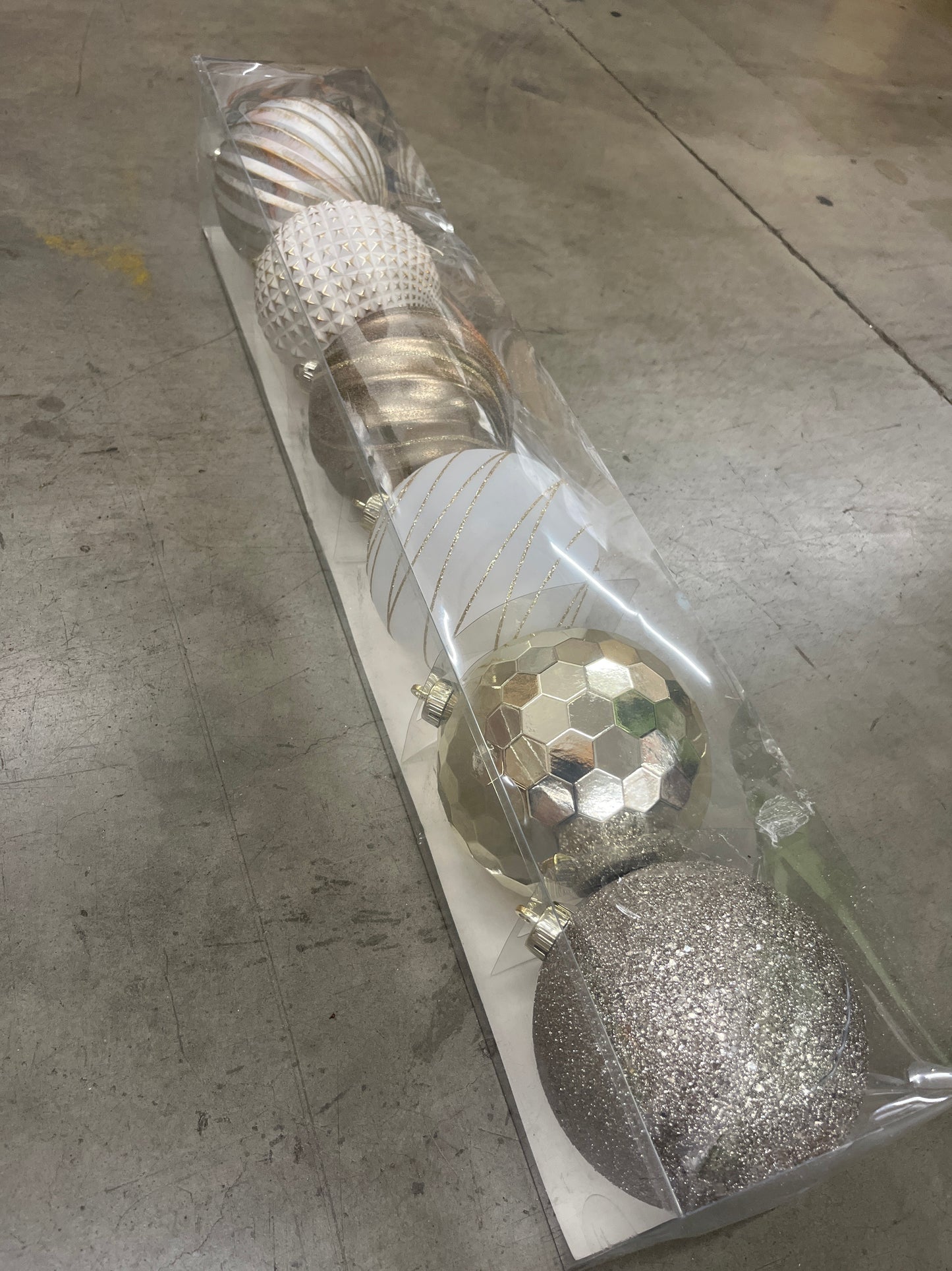 Shatter Resistant Ornaments (LARGE)