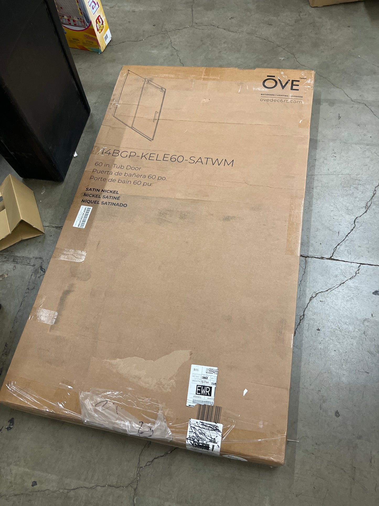 NEW - OVE Decors Kelsey 60" Tub Door