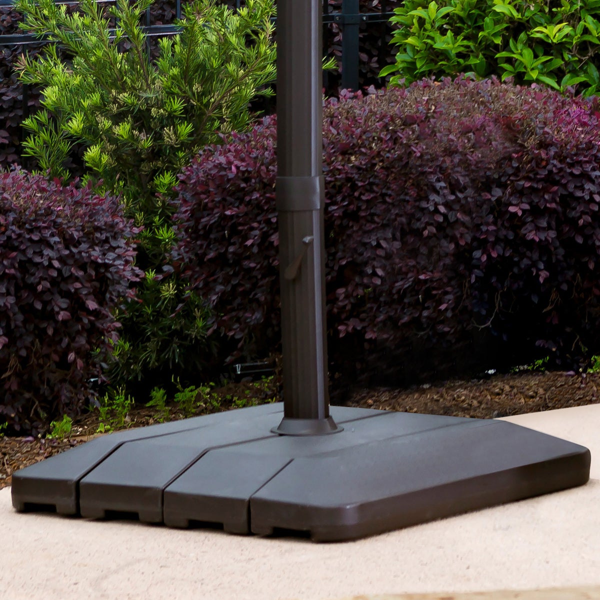 11' LED Solar Round Cantilever Umbrella